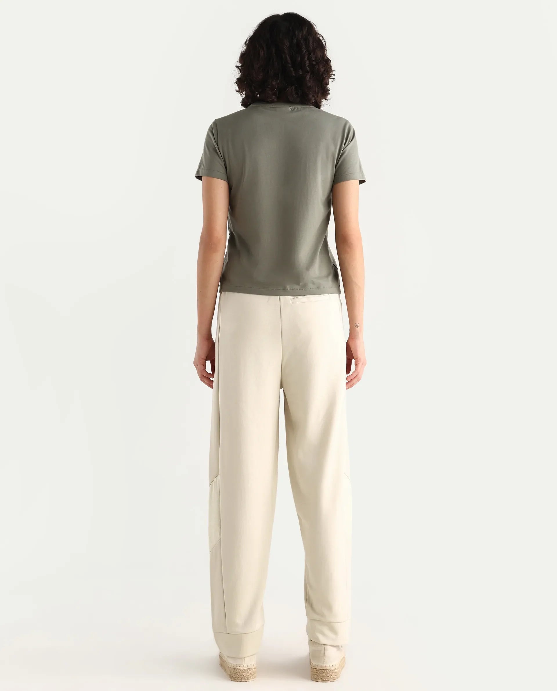 Rareism Women's Hastane Off White Modal Blend Ankle Length Regular Fit Track Pant