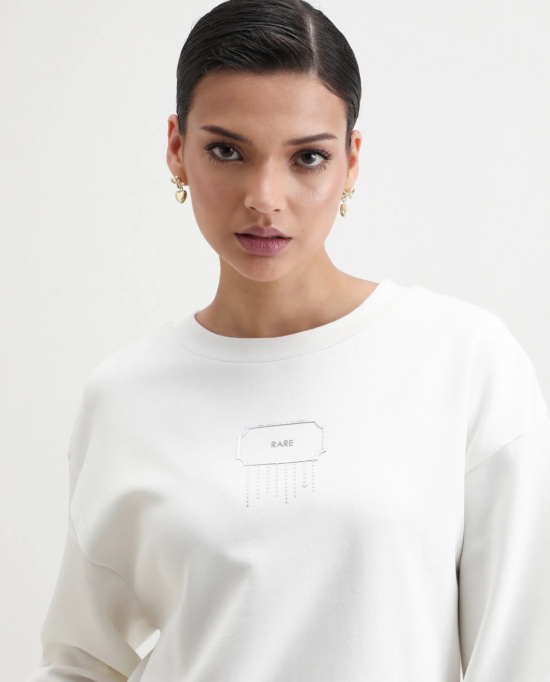 Rareism Women's Hefko Off White Cotton Blend Crew Neck Relaxed Fit Graphic Print Sweatshirt