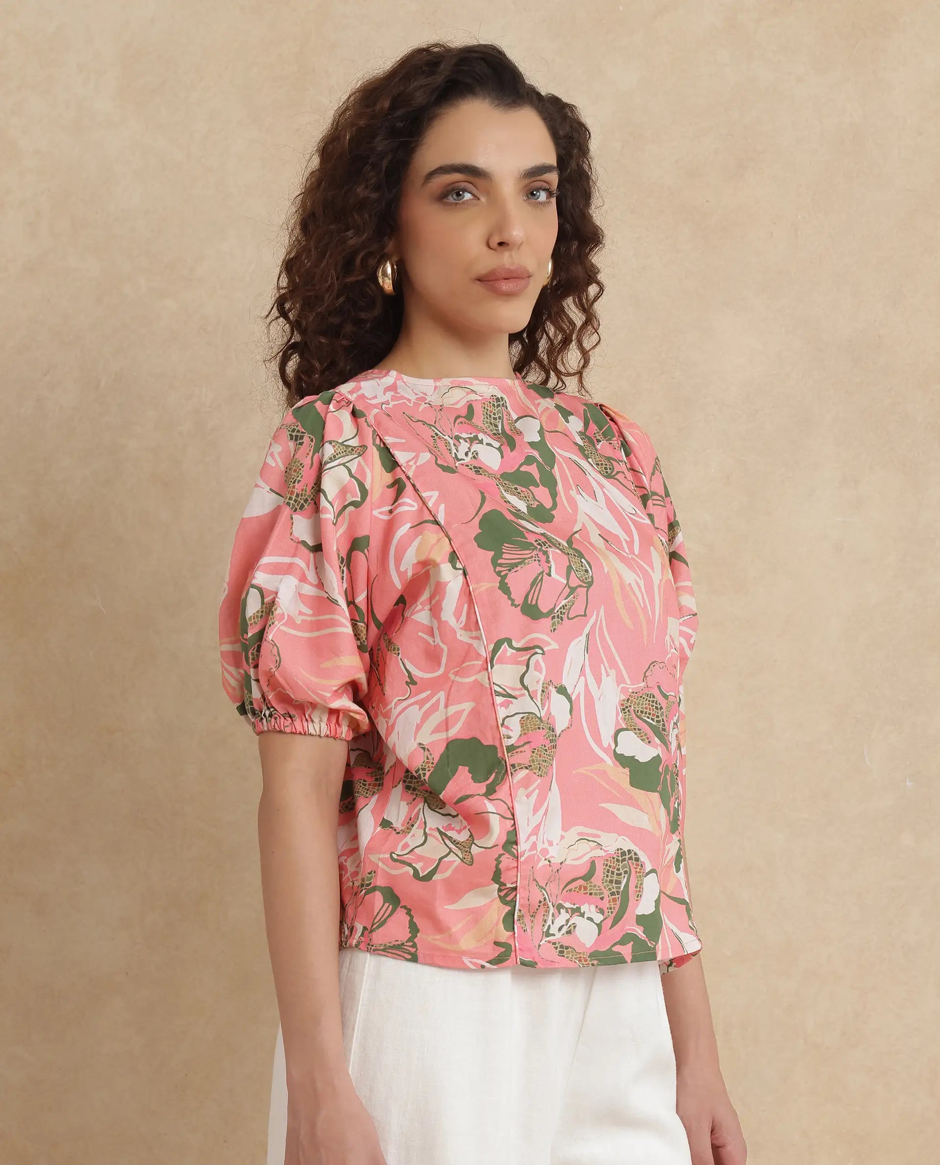 Rareism Women's Hirtemis Pink Cotton Blend Crew Neck Floral Print Balloon Sleeve Regular Fit Top