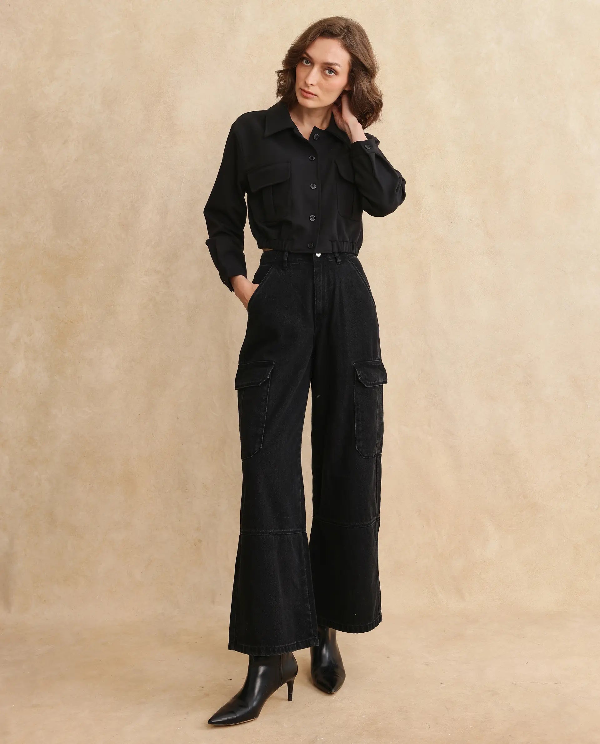 Rareism Women's Hobart Black Drop Collar Plain Cuffed Sleeve Crop Regular Fit Jacket