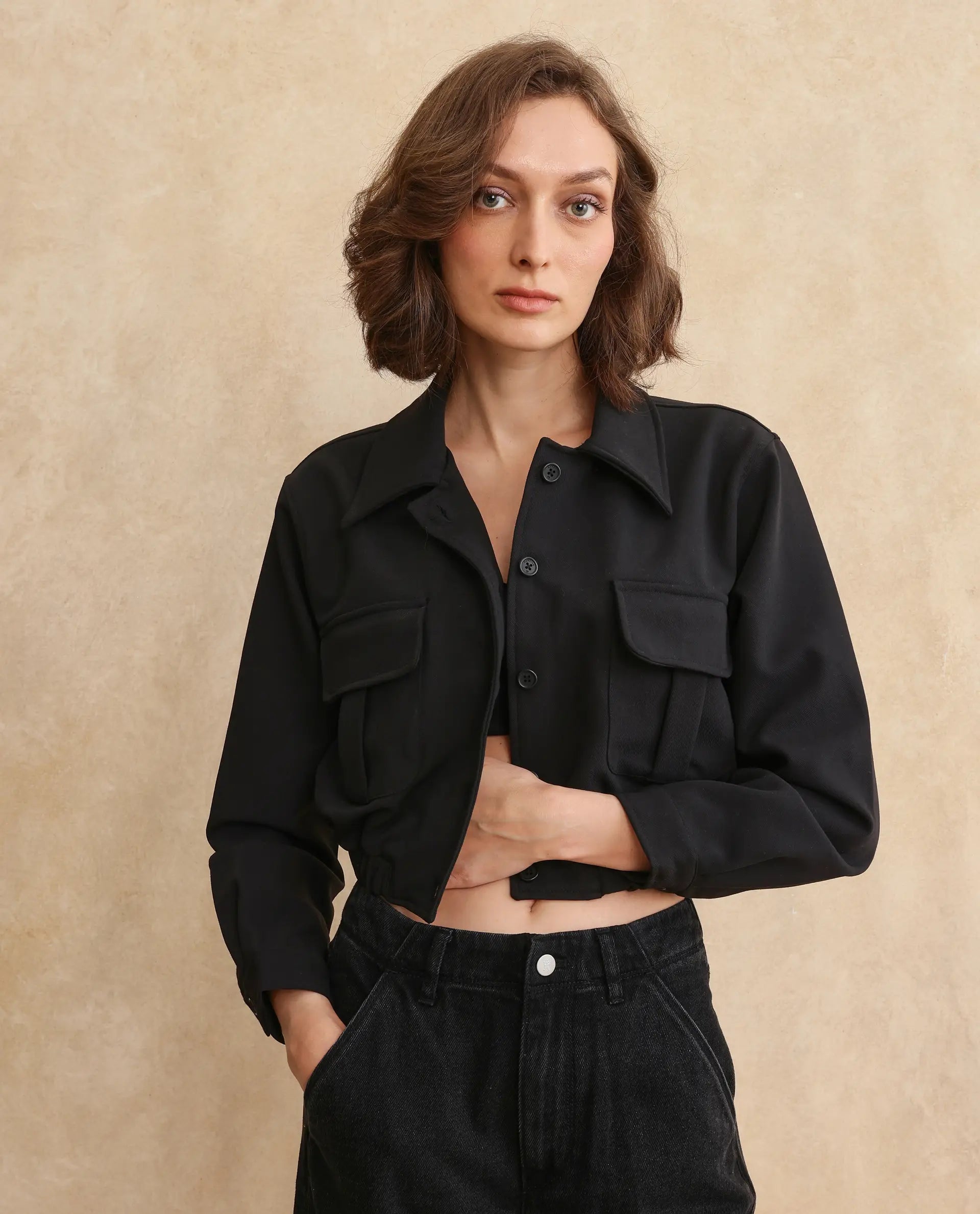 Rareism Women's Hobart Black Drop Collar Plain Cuffed Sleeve Crop Regular Fit Jacket