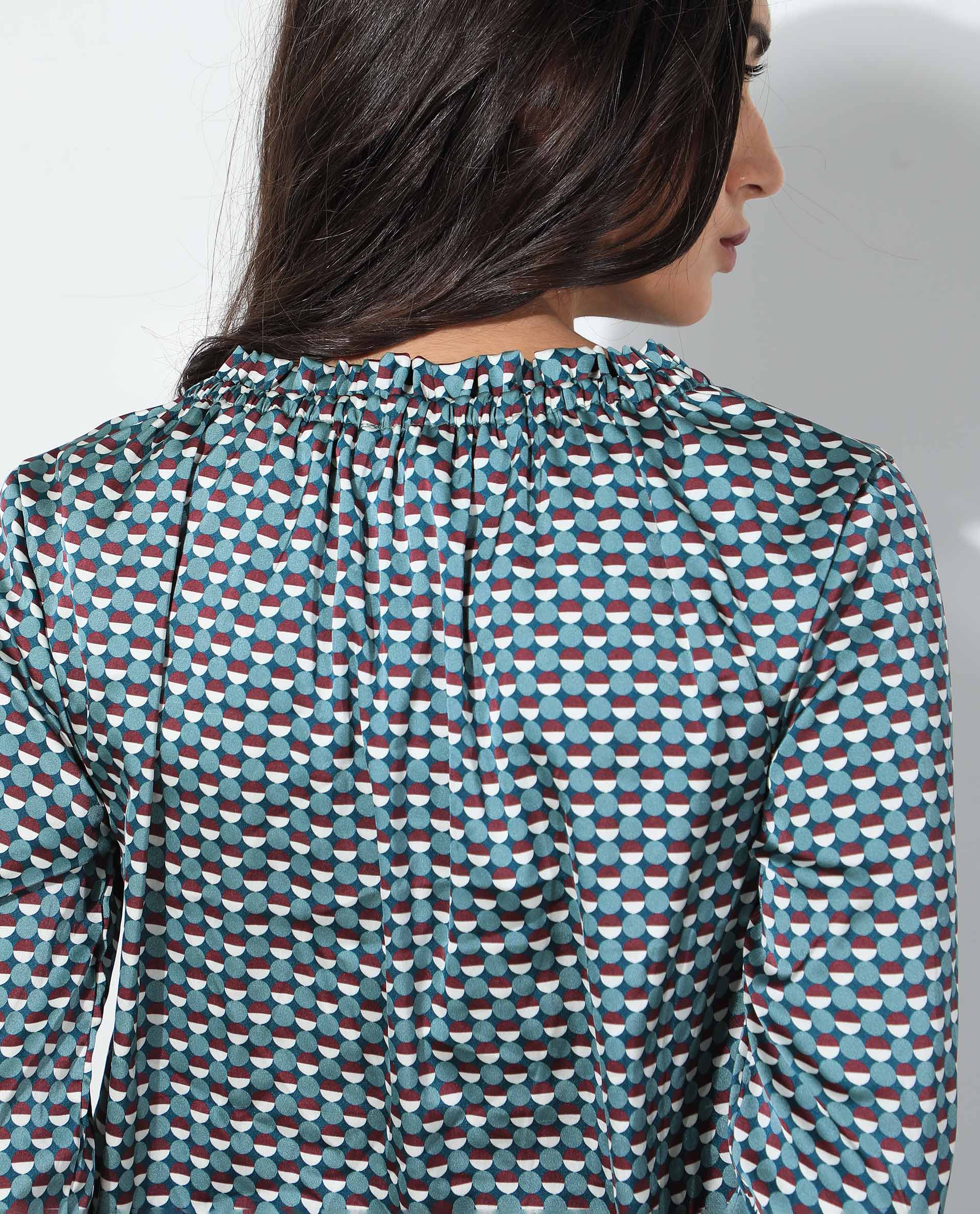 Rareism Women's Ivy Multi Polyester Sweetheart Neck Geometric Print Puff Sleeves Regular Fit Top