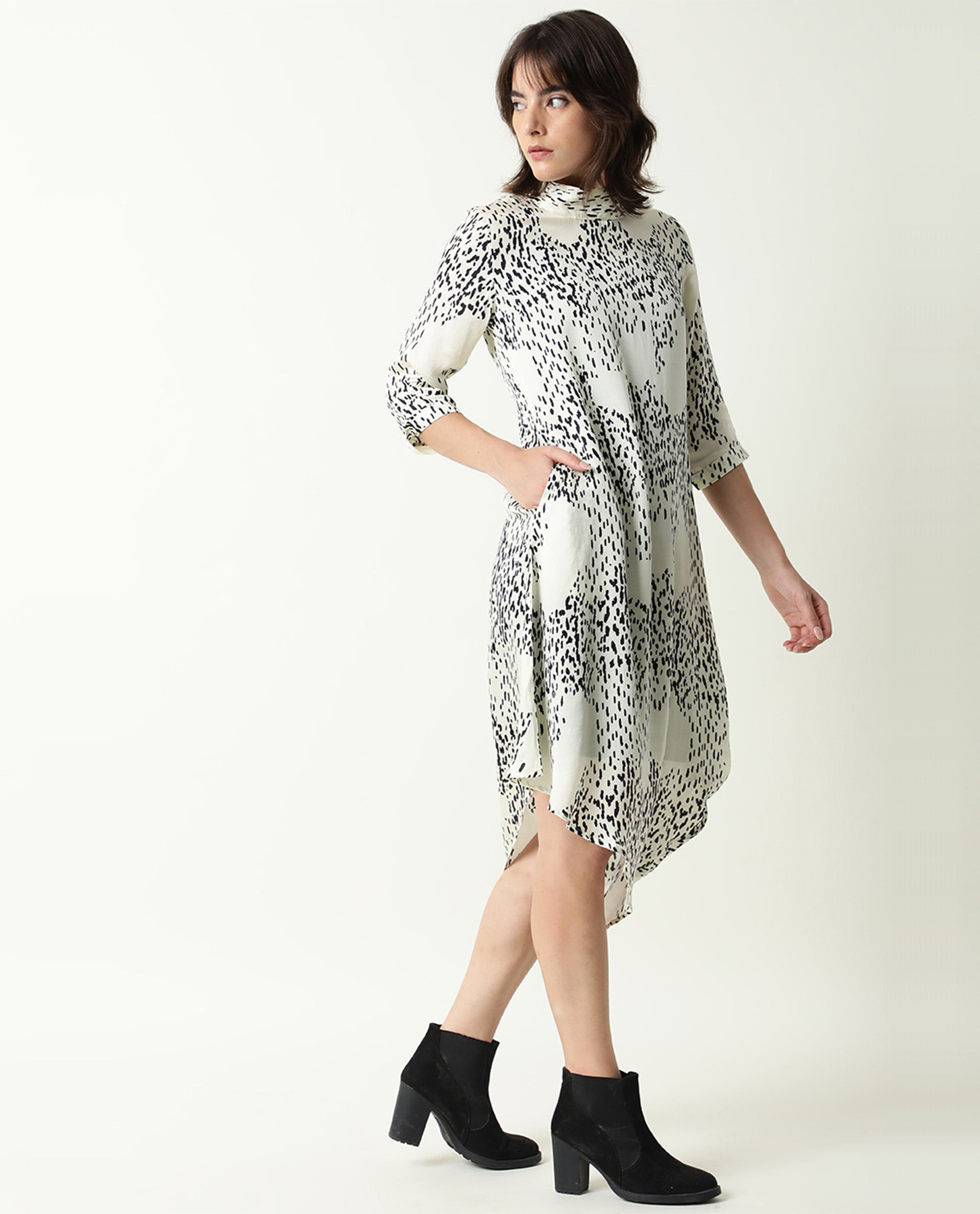 Rareism Women's Zoella Offwhite Viscose High Neck Abstract Print Cuffed Sleeve Midi Flared Dress