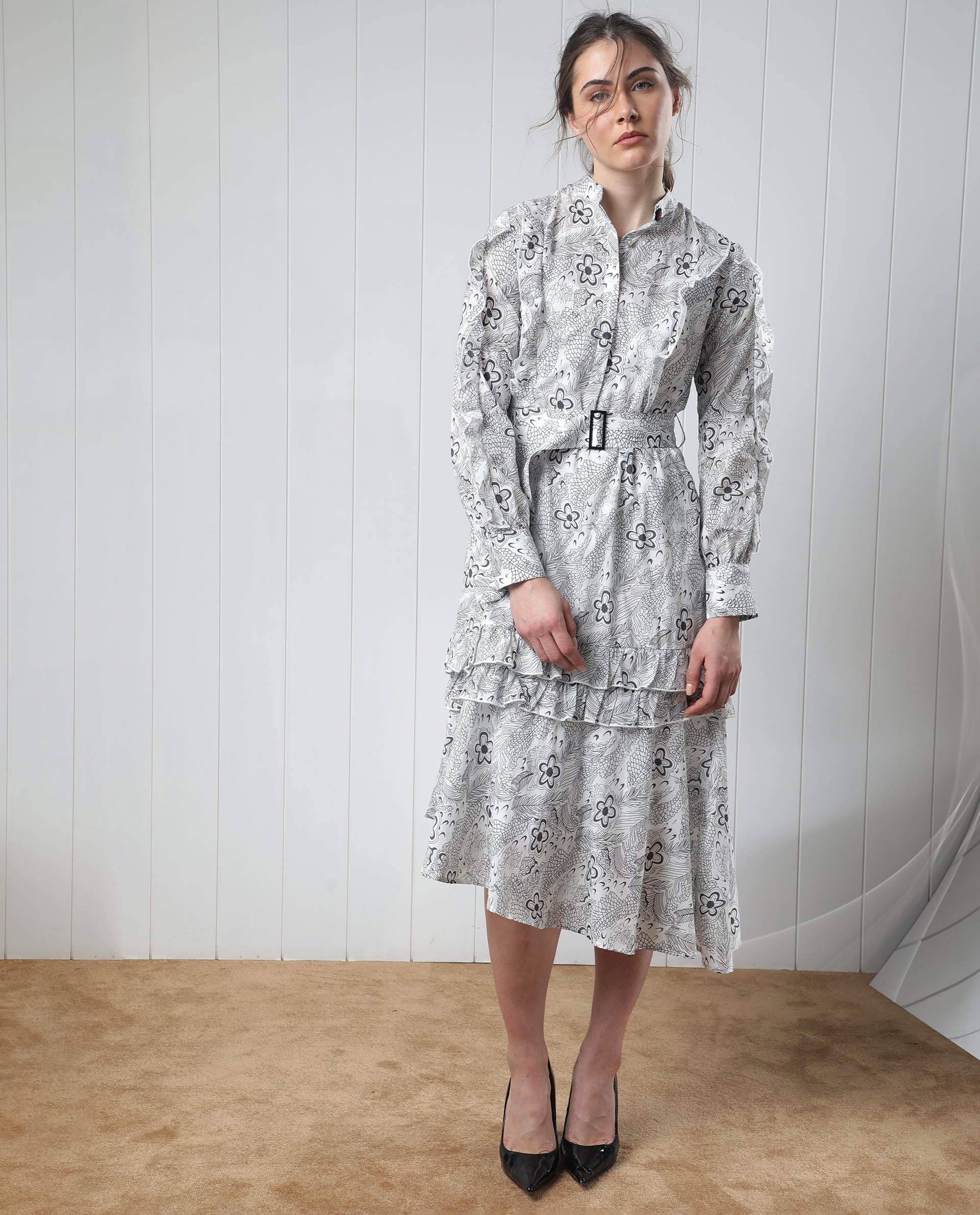 Rareism Women's Roose White Cotton Mandarin Collar Floral Print Knee Length Regular Fit Dress