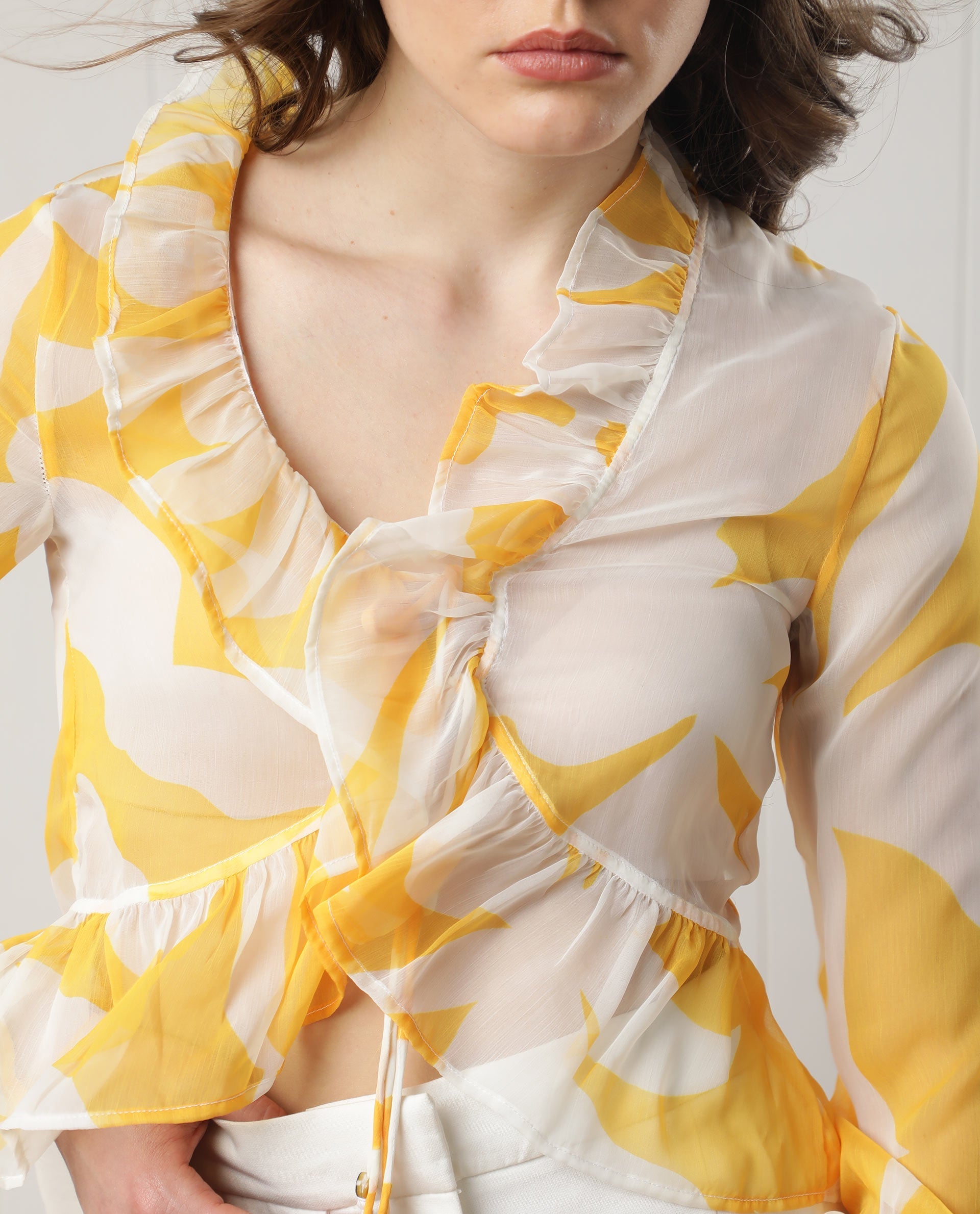 Rareism Women Simone White Polyester Fabric Full Sleeves Tie-Up Closure V-Neck Bell Sleeve Regular Fit Floral Print Shrug