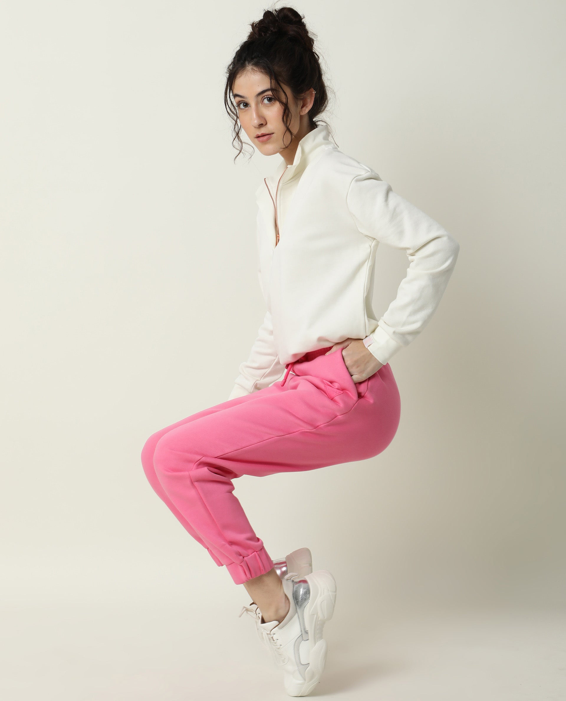 Rareism Women's Neo-1 Pink Polyester Blend Plain Ankle Length Tailored Track Pant