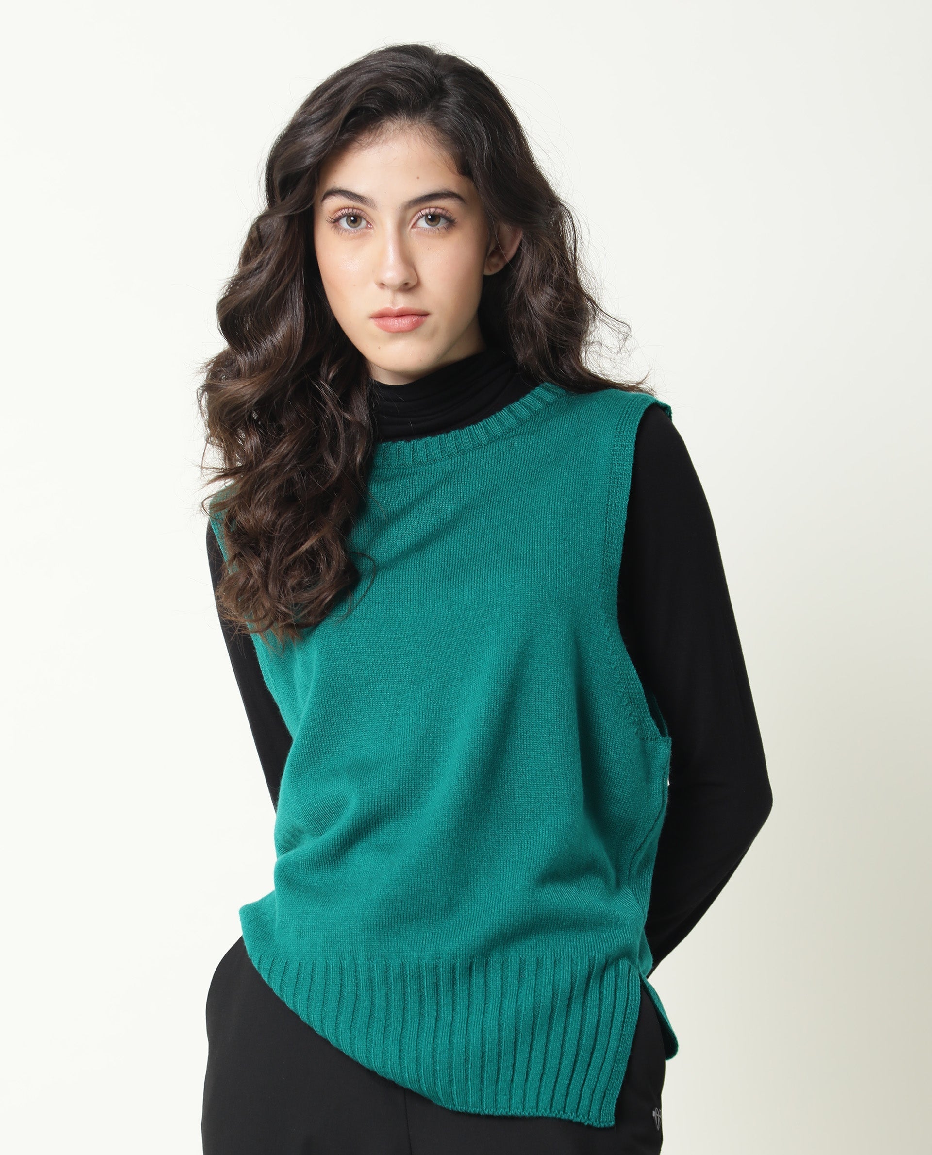 Rareism Women Sleek Green Sweater Sleeveless
