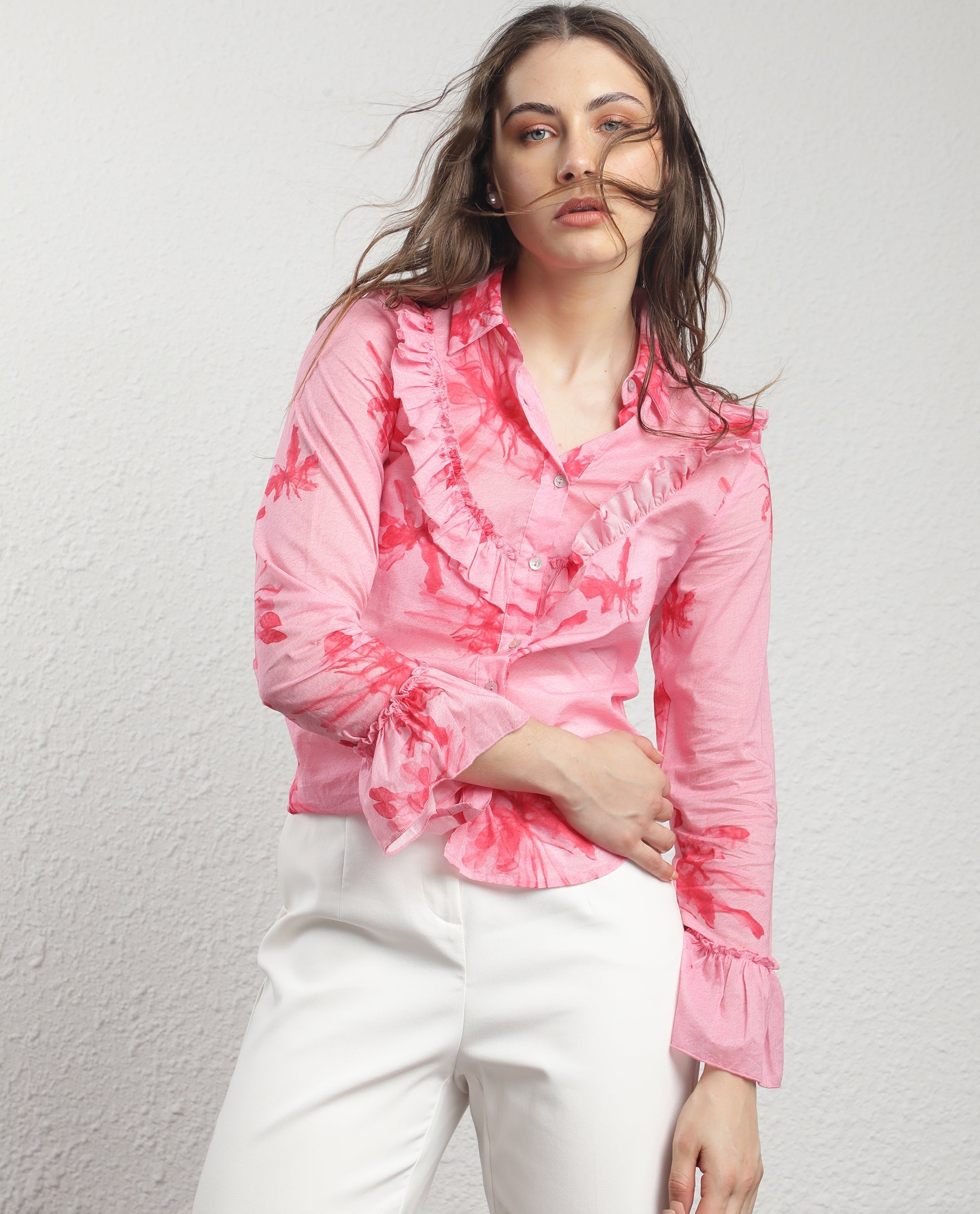 Rareism Women's Lenora Pink Cotton Spread Collar Floral Print Ruffled Sleeve Regular Fit Top