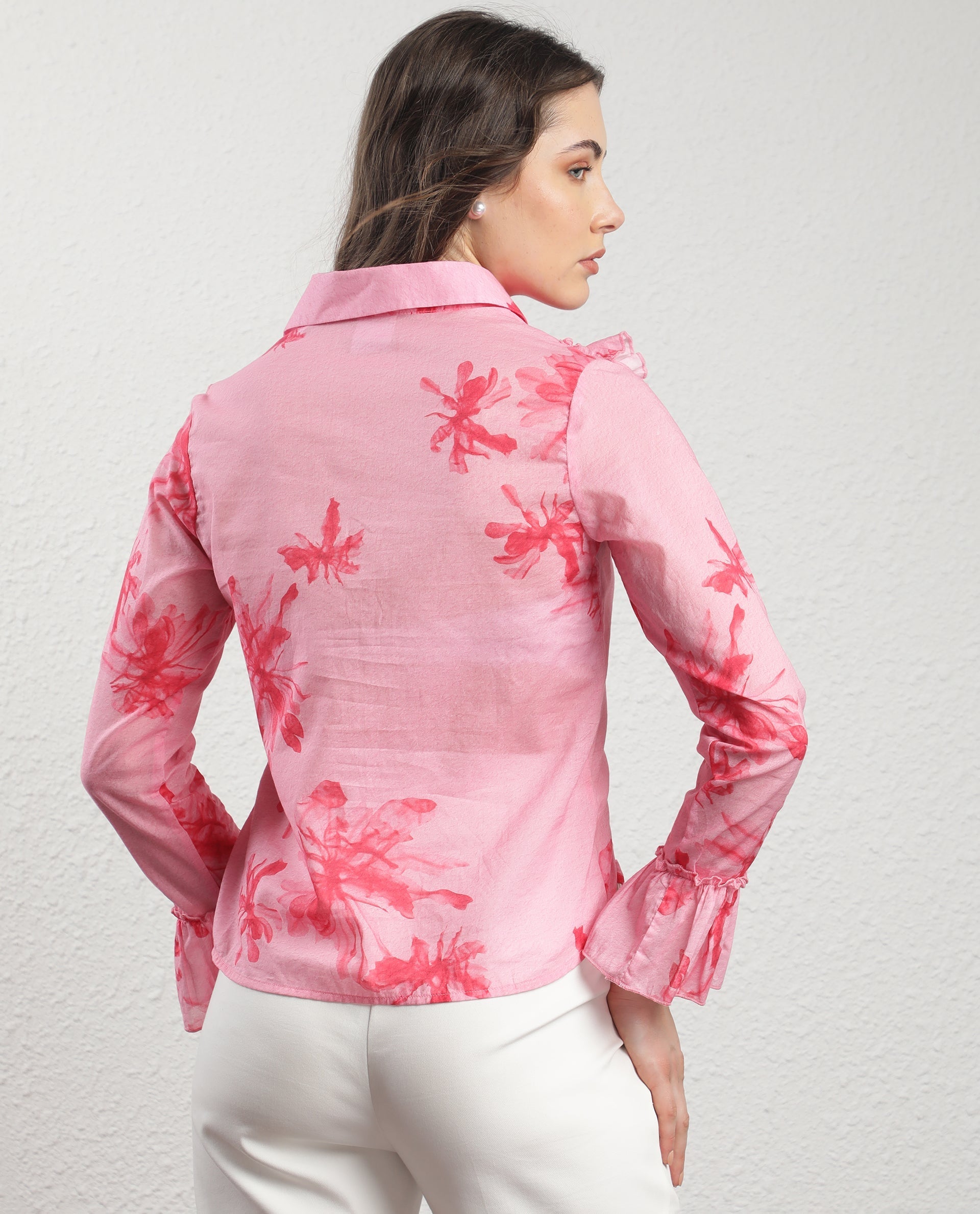 Rareism Women's Lenora Pink Cotton Spread Collar Floral Print Ruffled Sleeve Regular Fit Top