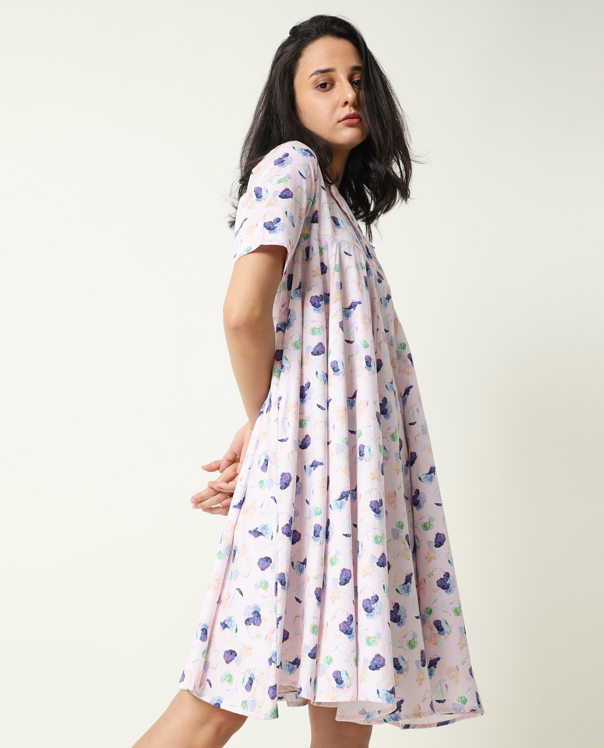 Rareism Women's Allia Pink Lapel Neck Floral Print Knee Length Regular Fit Dress