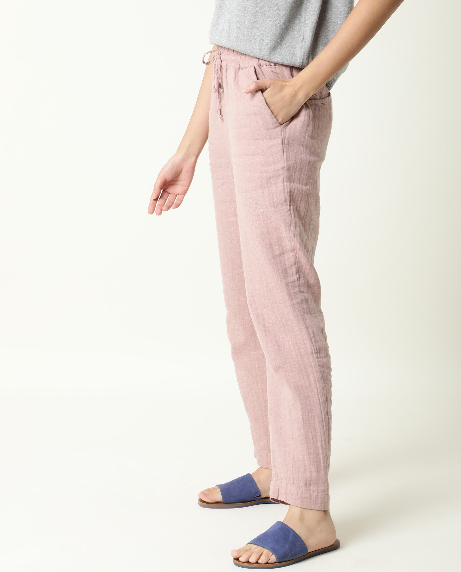 Rareism Women Elo Pink Cotton Fabric Regular Fit Mid Rise Solid Ankle Length Trousers