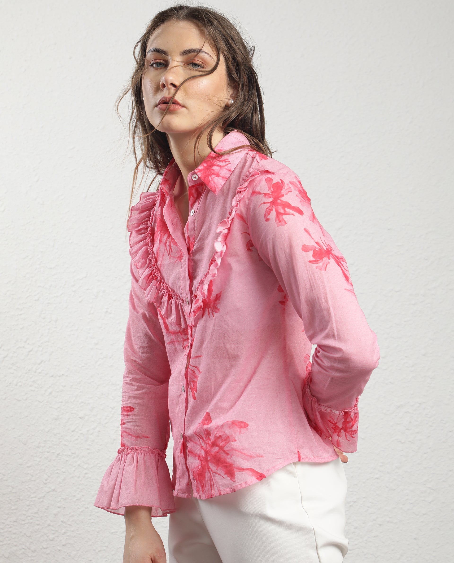 Rareism Women's Lenora Pink Cotton Spread Collar Floral Print Ruffled Sleeve Regular Fit Top