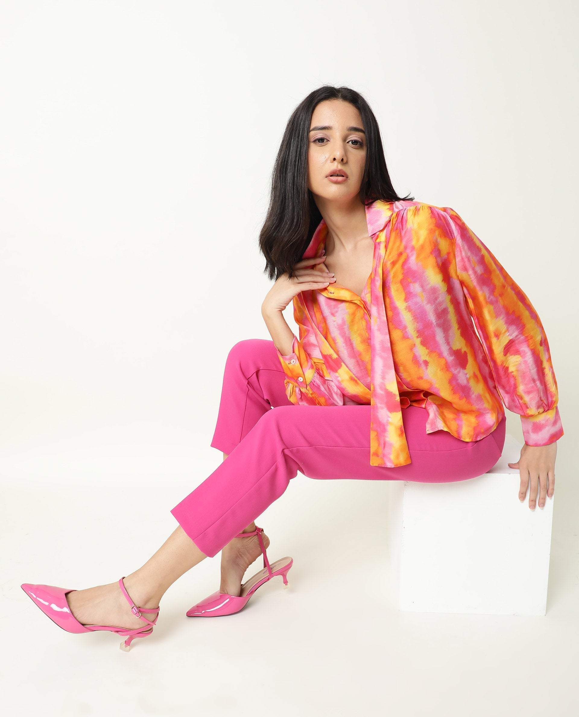 Rareism Women's Dense Pink Spread Collar Color Block Balloon Sleeve Knee Length Tailored Top