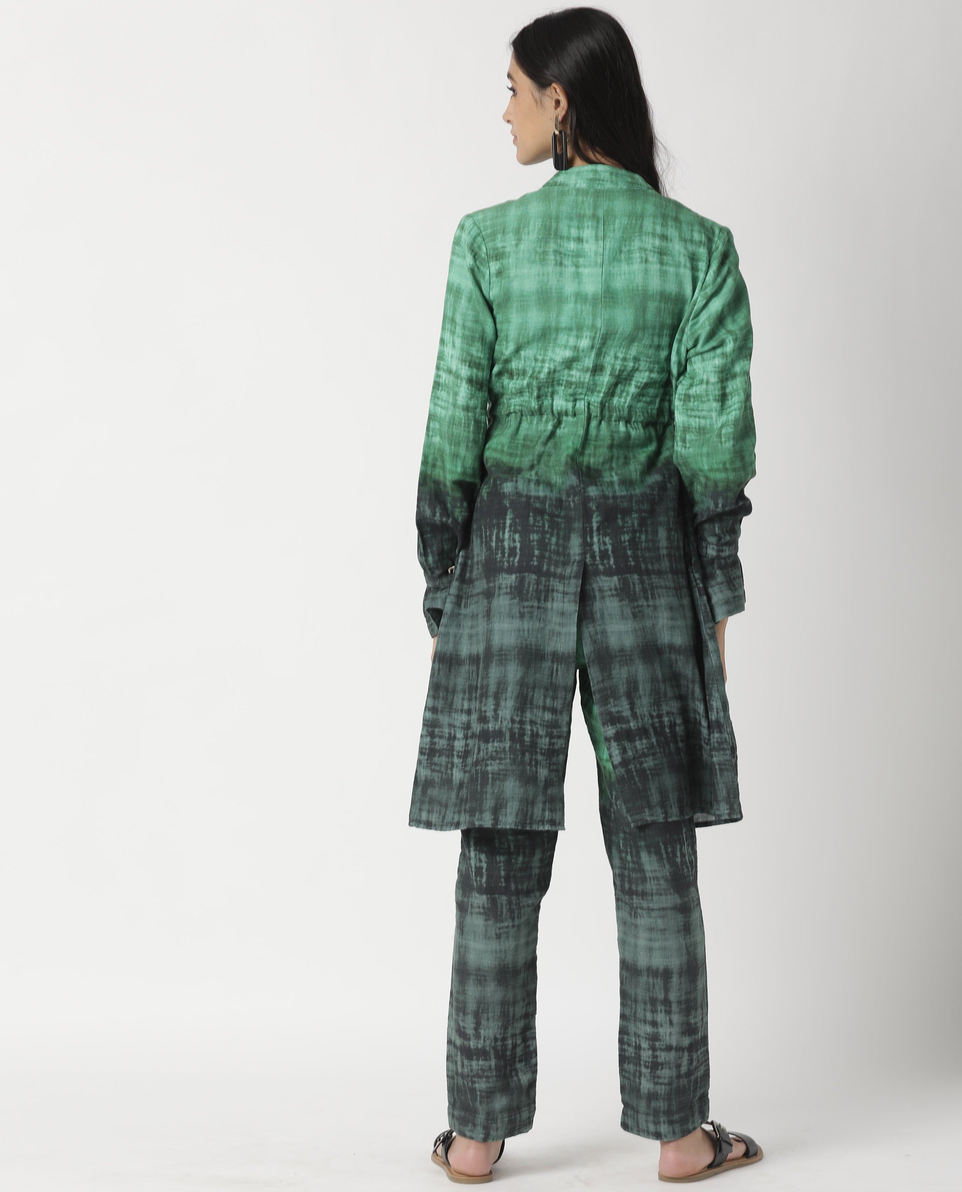 Rareism Women Boss Green Cotton Fabric Regular Fit Knee Length Abstract Print Collarless Outer Wear