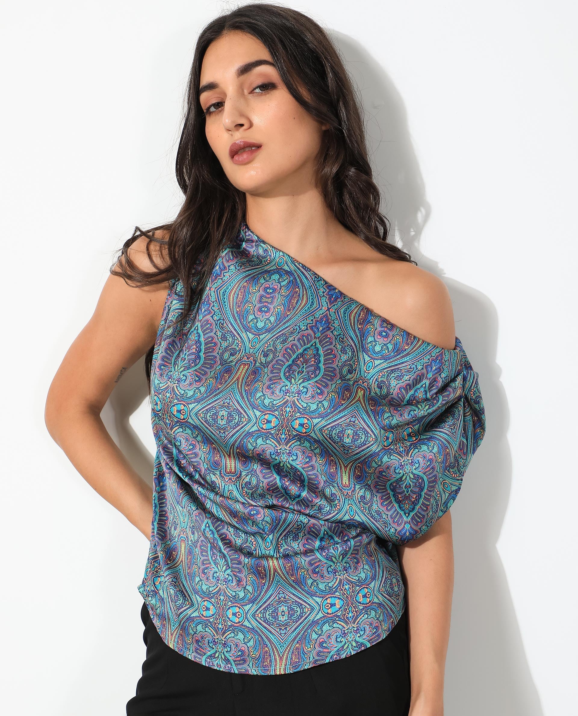 Rareism Women Sydney Blue Polyester Fabric Regular Fit Tube Neck Off Shoulder Abstract Print Top