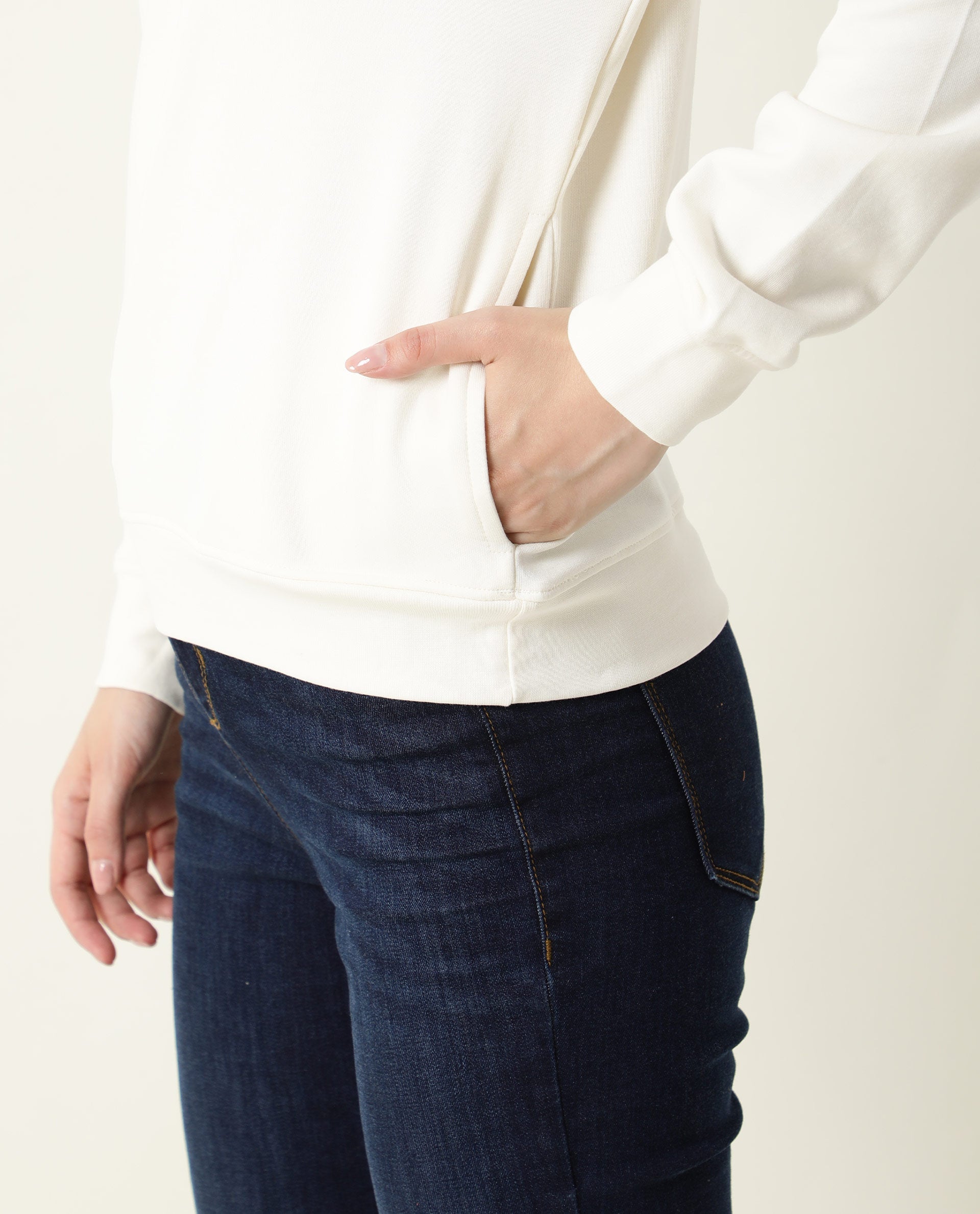 Rareism Women Host Off White Cotton Linen Fabric Relaxed Fit Full Sleeves Solid Crew Neck Sweatshirt