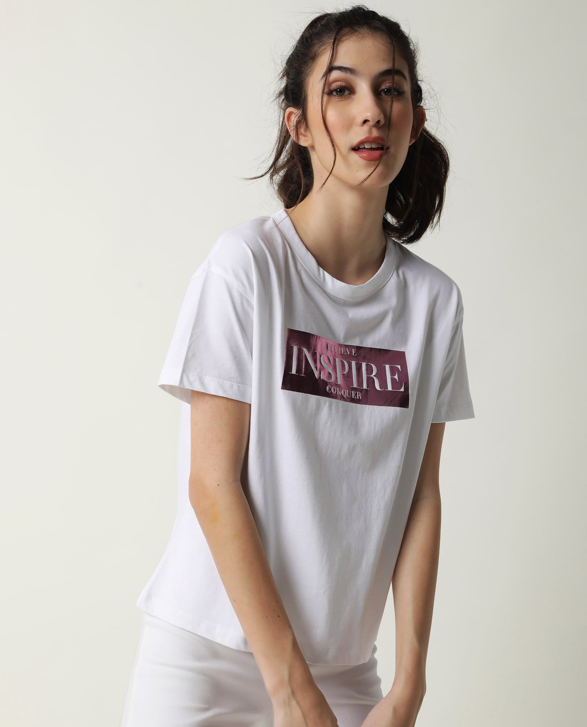 Rareism Women Inago White Cotton Fabric Regular Fit Half Sleeves Graphic Print Crew Neck T-Shirt