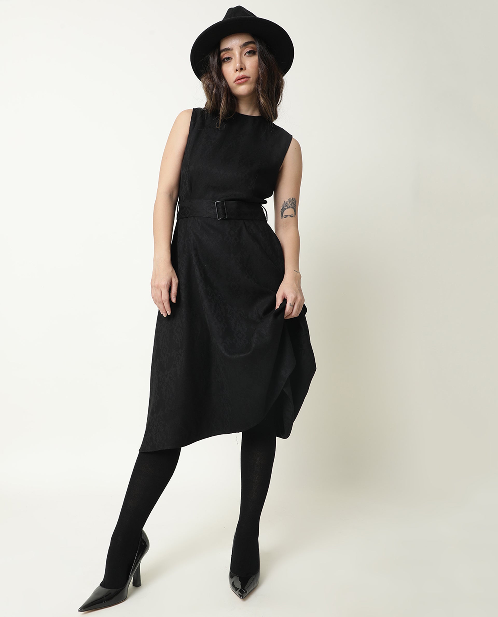 Rareism Women's Lacau Black Polyester Crew Neck Plain Sleeveless Midi Flared Dress