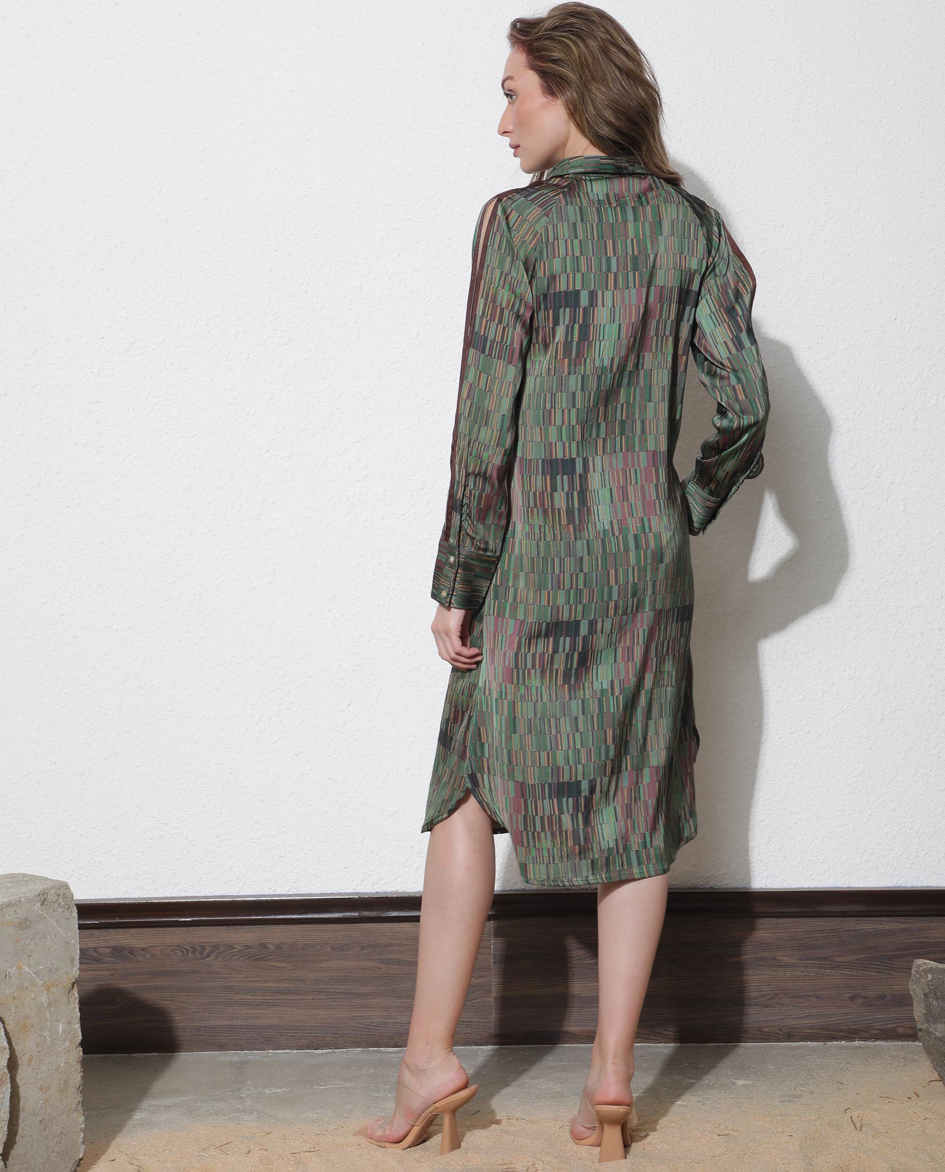 Rareism Women's Reign Olive Cotton Spread Collar Geometric Print Maxi Regular Fit Dress
