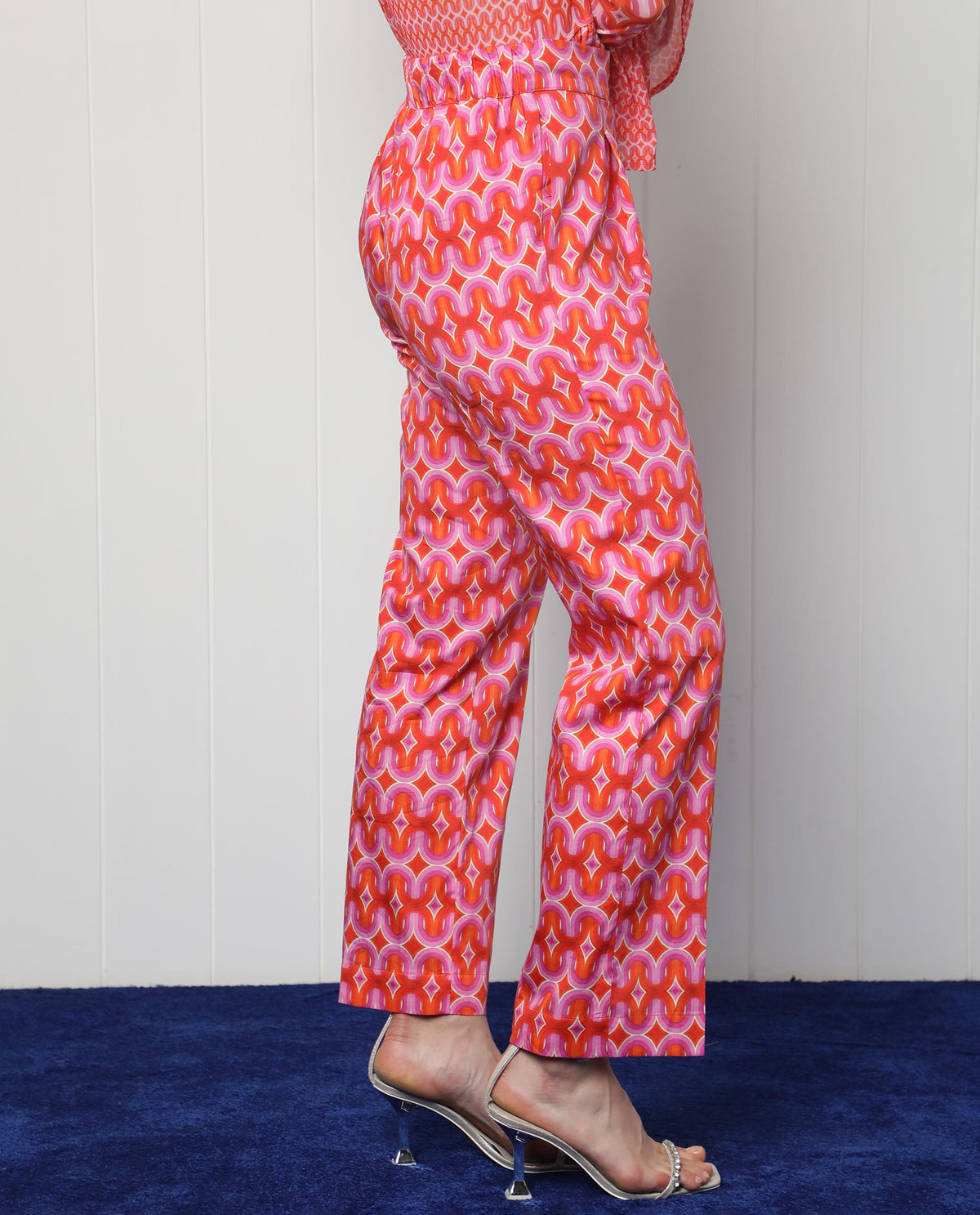 Rareism Women Cremon Orange Cotton Blend Fabric Regular Fit Geometric Print Ankle Length Trousers