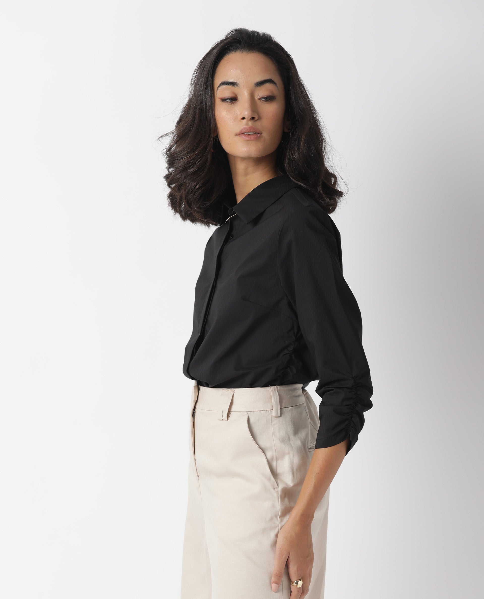 Rareism Women's Cuddle Black Cotton Blend Spread Collar Plain Regular Fit Top