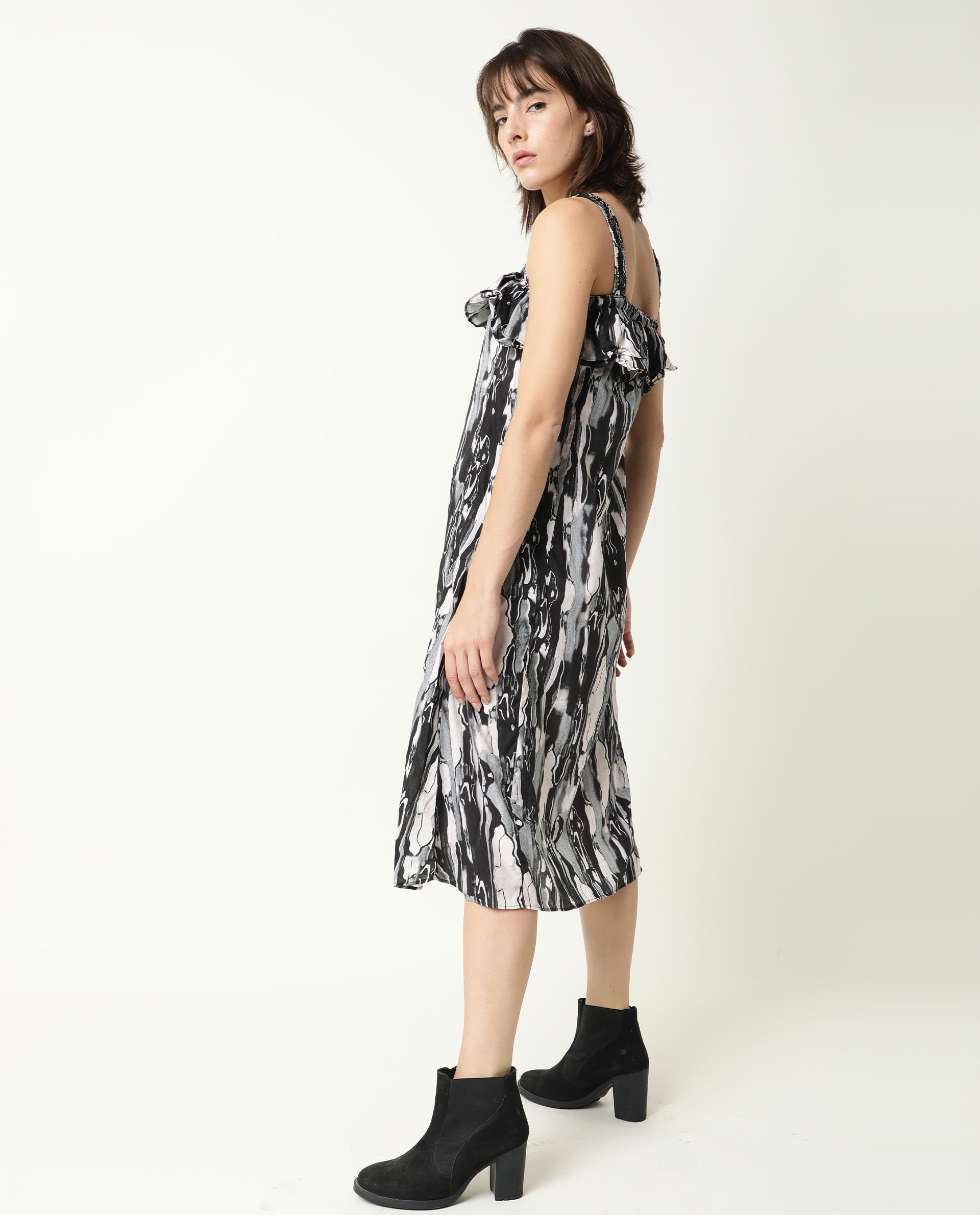 Rareism Women Darling Black Abstract Print Broad Shoulder Straps Ruffled Square Neck Midi Dress