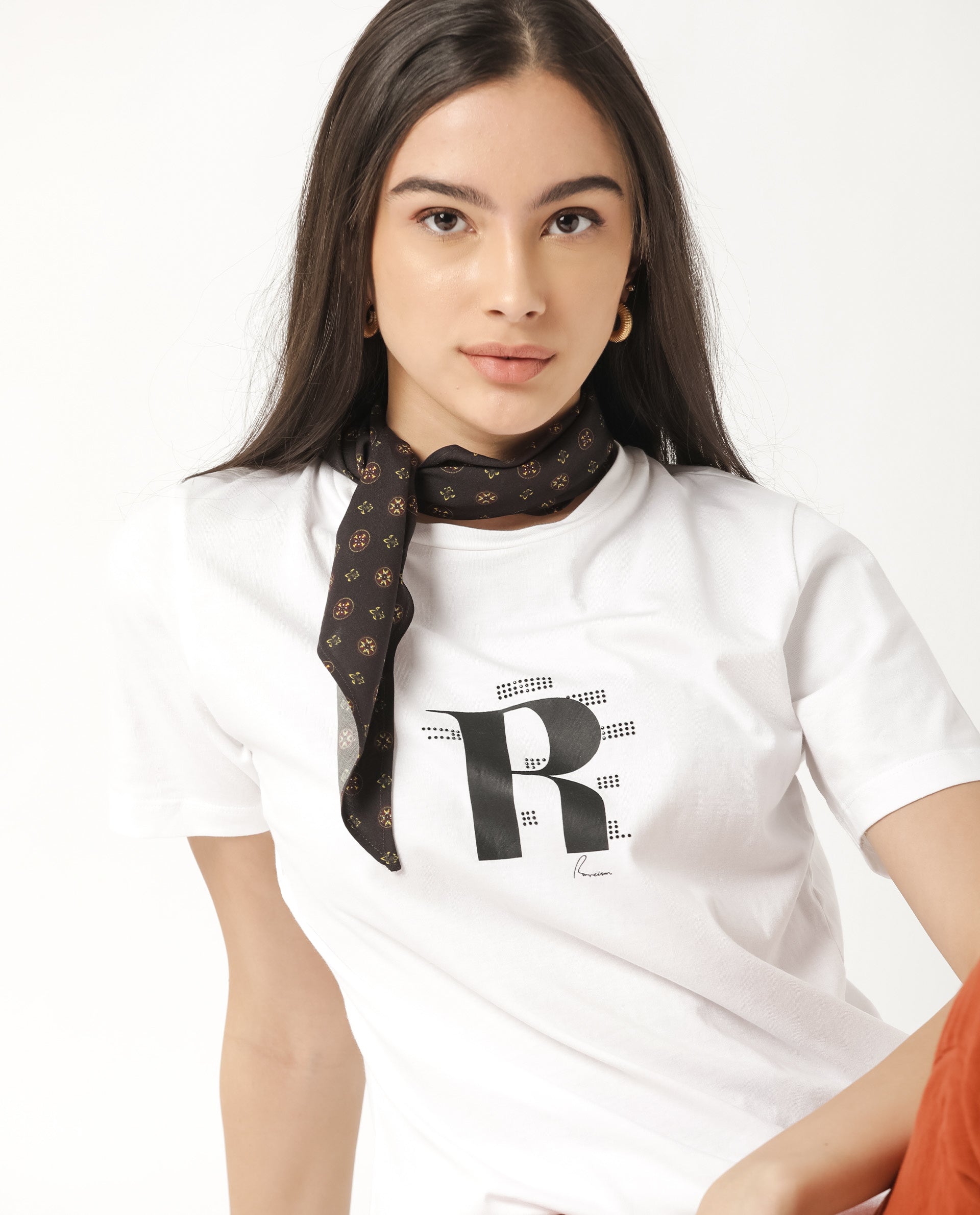 Rareism Women Moes White Cotton Fabric Regular Fit Half Sleeves Graphic Print Round Neck T-Shirt