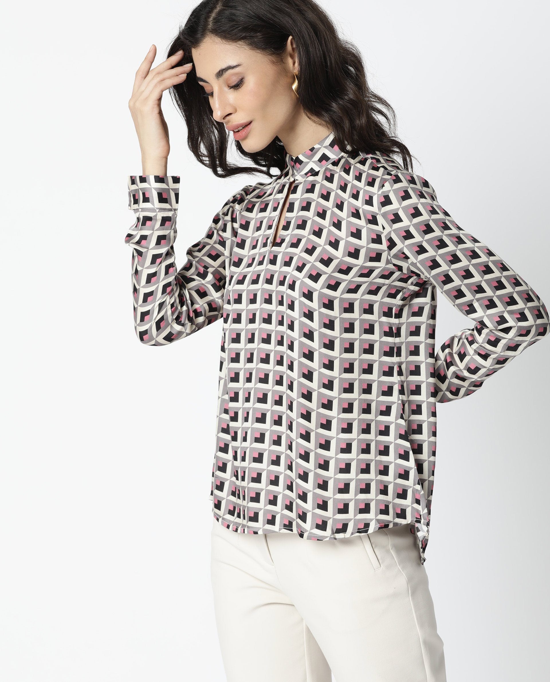 Rareism Women Appar Off White Tailored Fit Mandarin Collar Full Sleeves Geometric Print Top