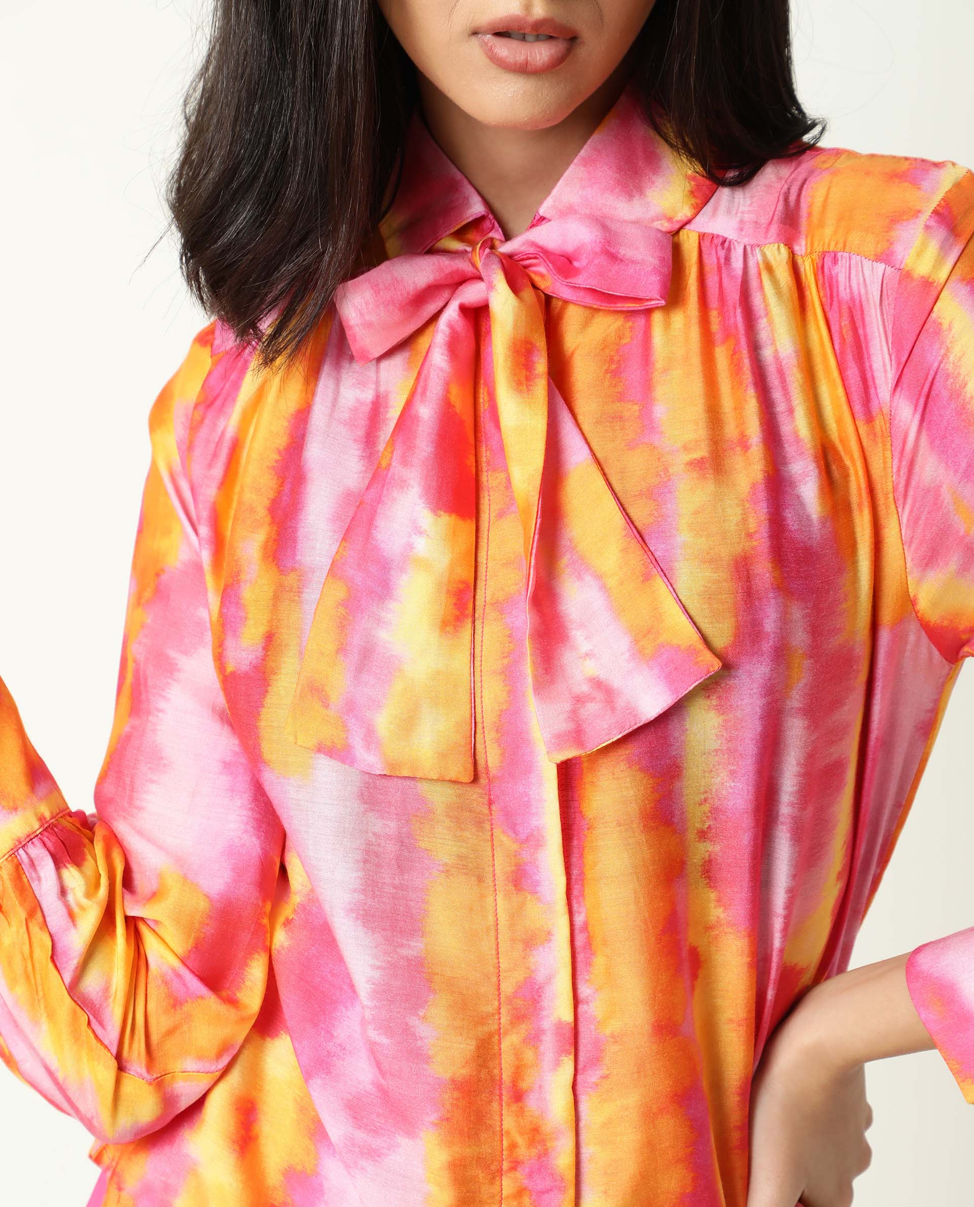 Rareism Women's Dense Pink Spread Collar Color Block Balloon Sleeve Knee Length Tailored Top