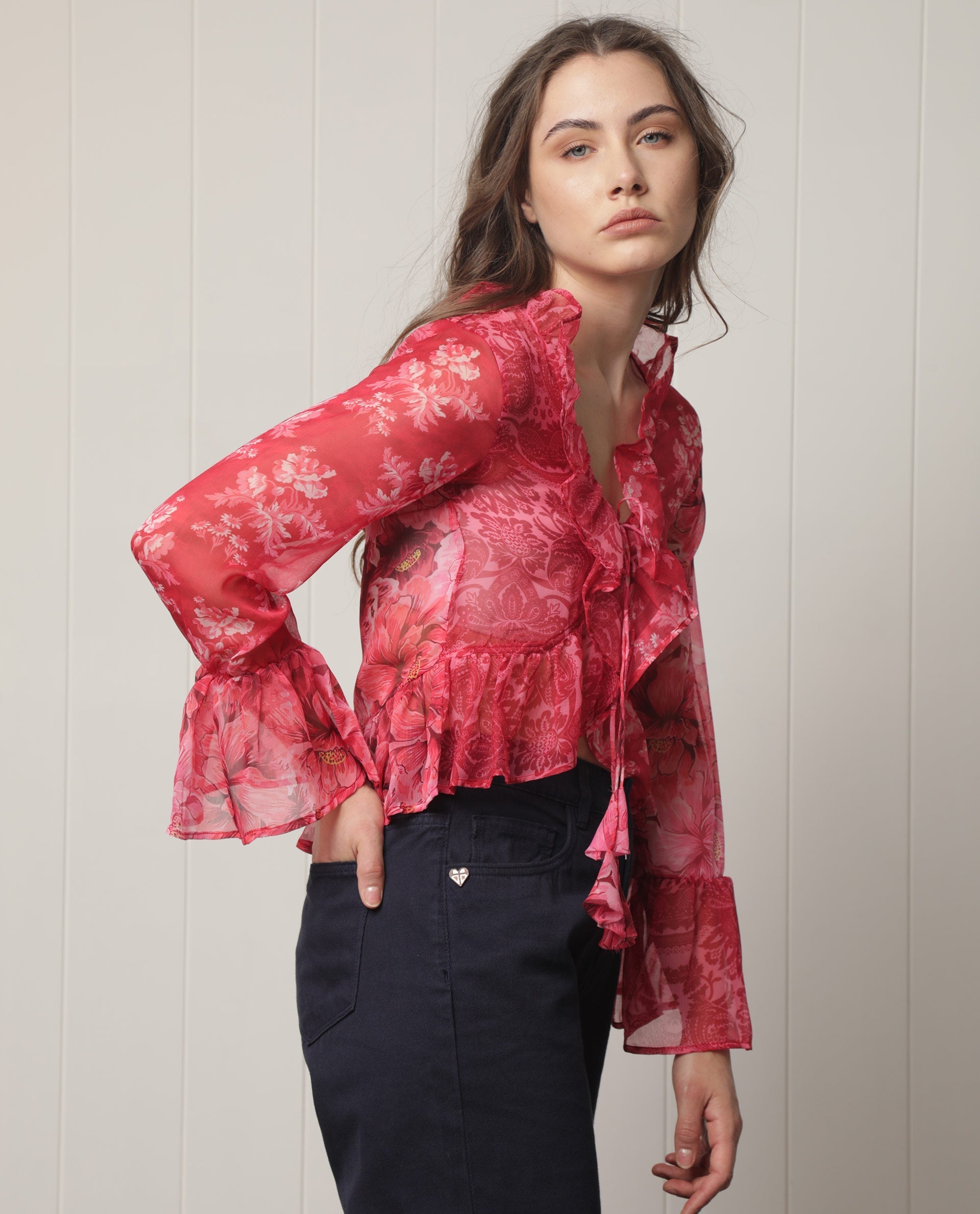 Rareism Women's Myloh Maroon Polyester V-Neck Floral Print Bell Sleeve Crop Regular Fit Shrug