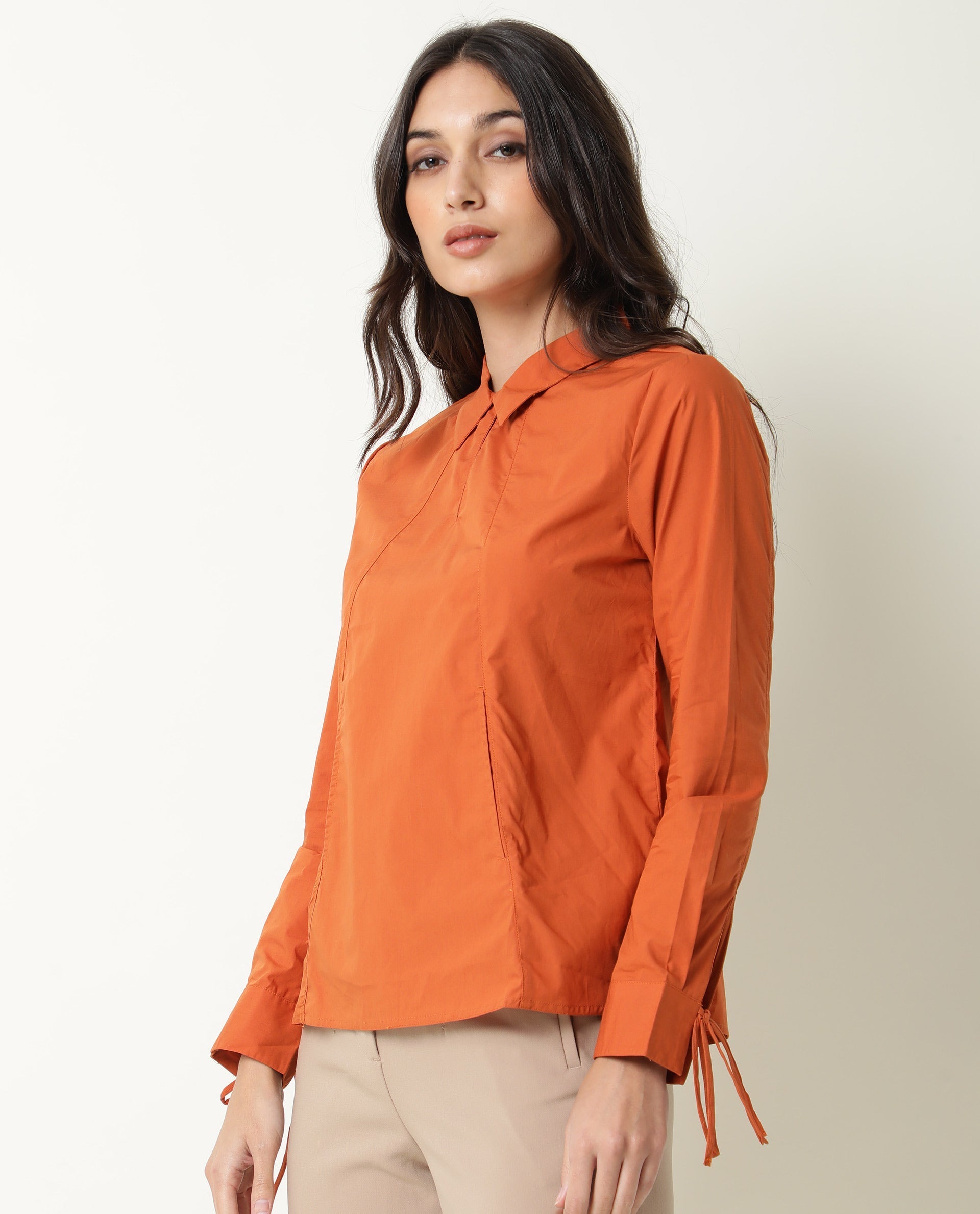 Rareism Women's Merge Rust Spread Collar Plain Knee Length Regular Fit Top