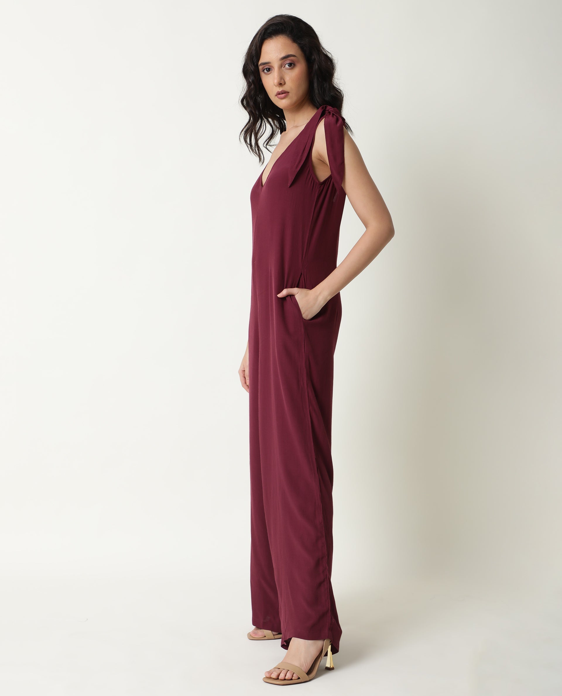 Rareism Women's Pivot Maroon Viscose V-Neck Plain Sleeveless Knee Length Tailored Jumpsuit