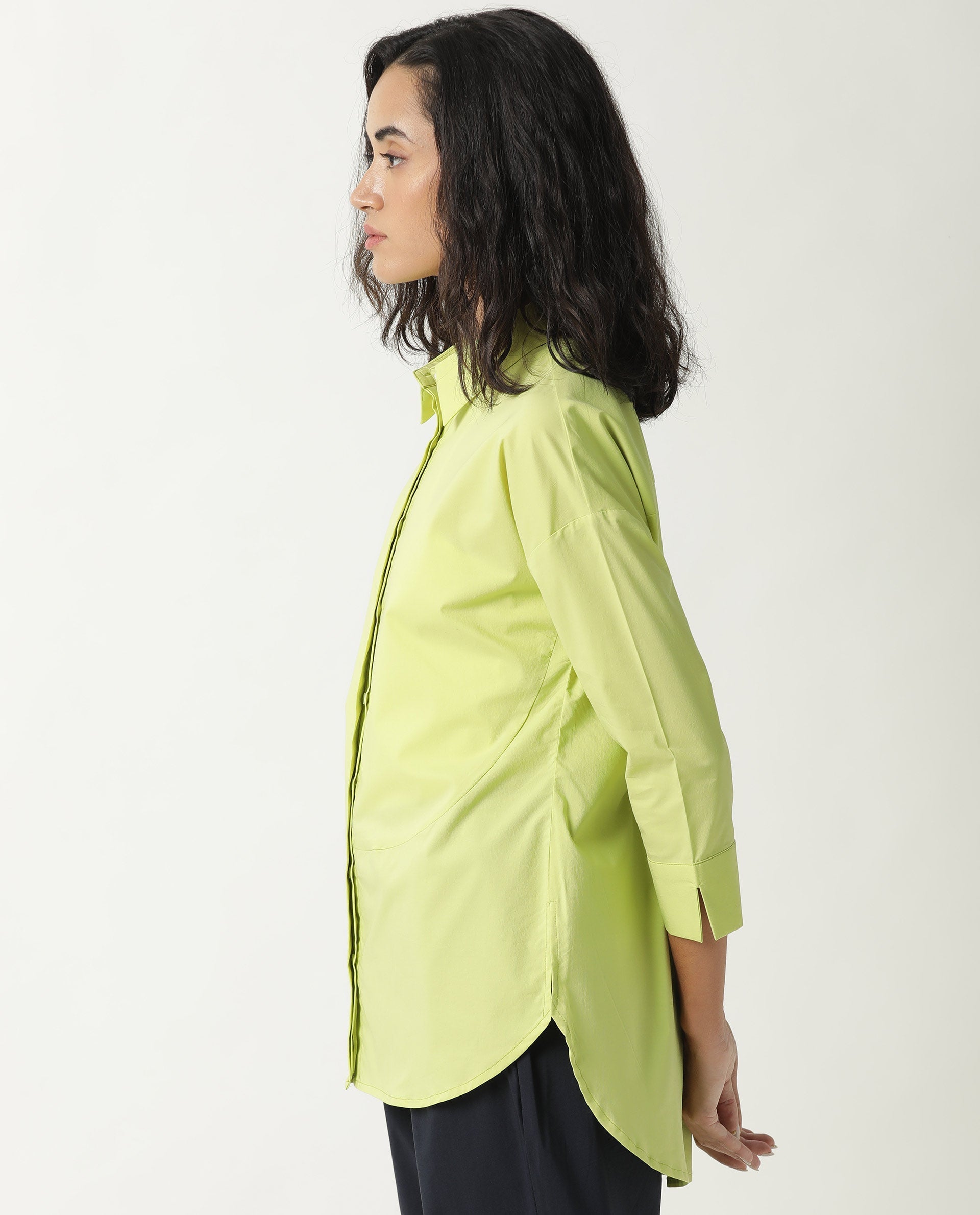 Rareism Women's Eleven Green Spread Collar Plain Knee Length Tailored Top