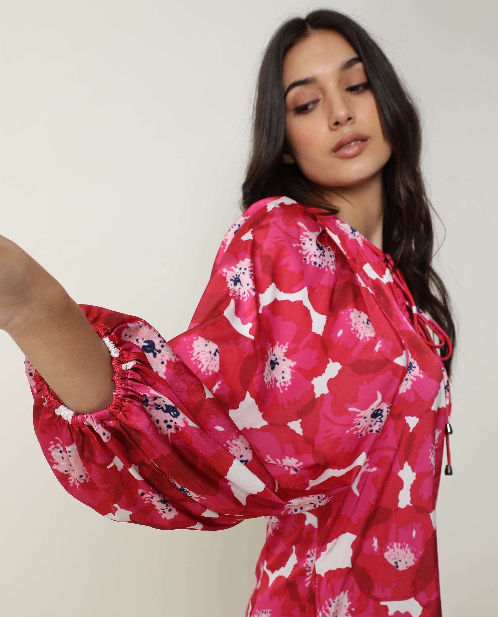 Rareism Women's Margn Red Cotton Blend Crew Neck Abstract Print Puff Sleeves Knee Length Regular Fit Dress