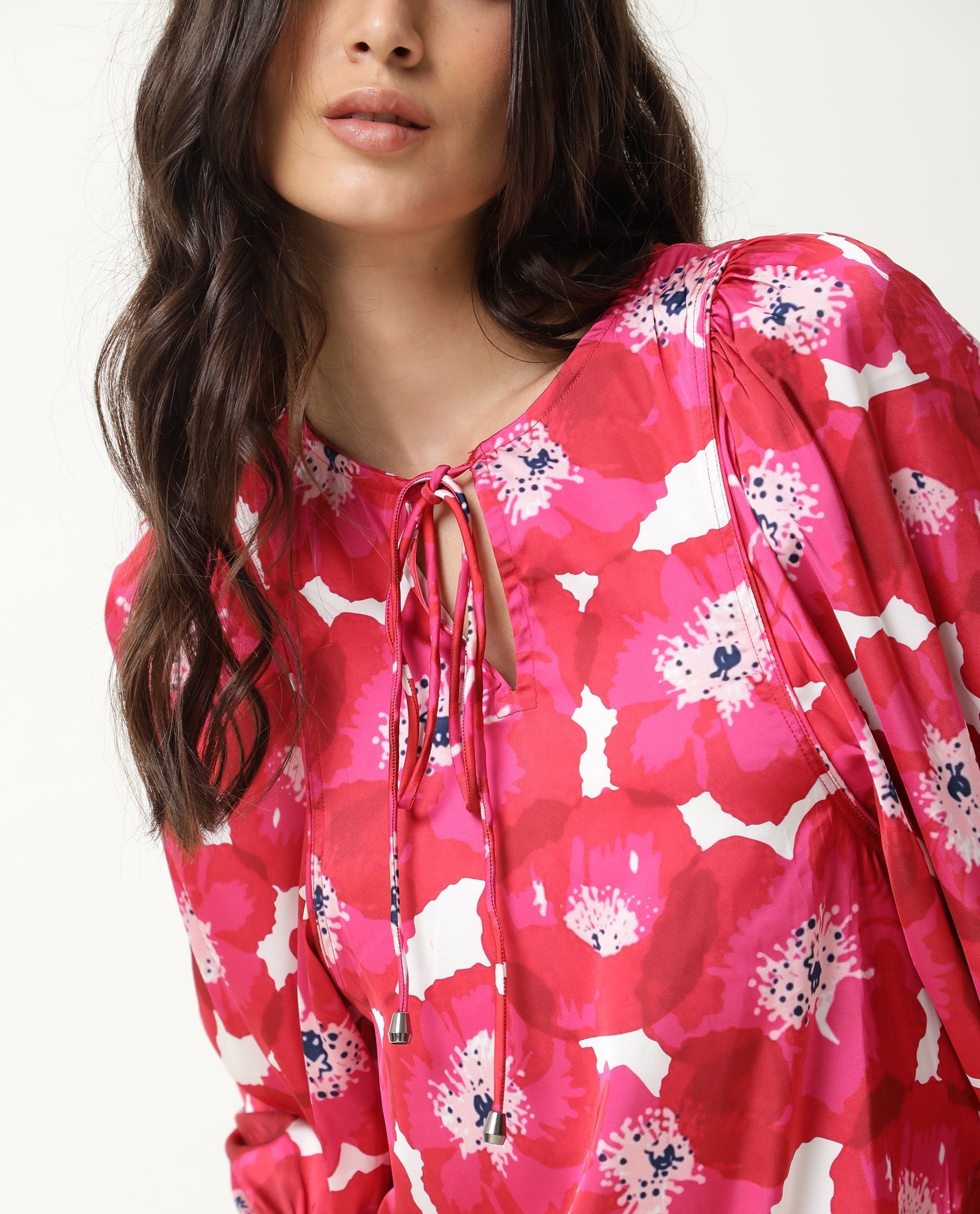 Rareism Women's Margn Red Cotton Blend Crew Neck Abstract Print Puff Sleeves Knee Length Regular Fit Dress