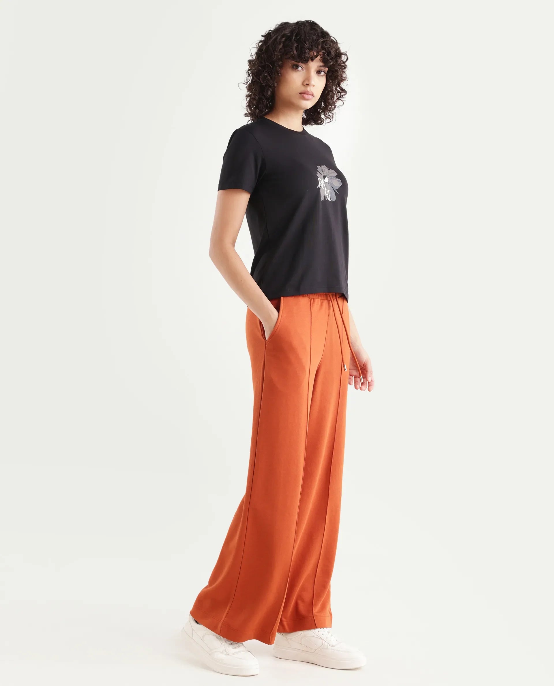 Rareism Women's Inout Rust Cotton Blend Plain Ankle Length Wide Track Pant
