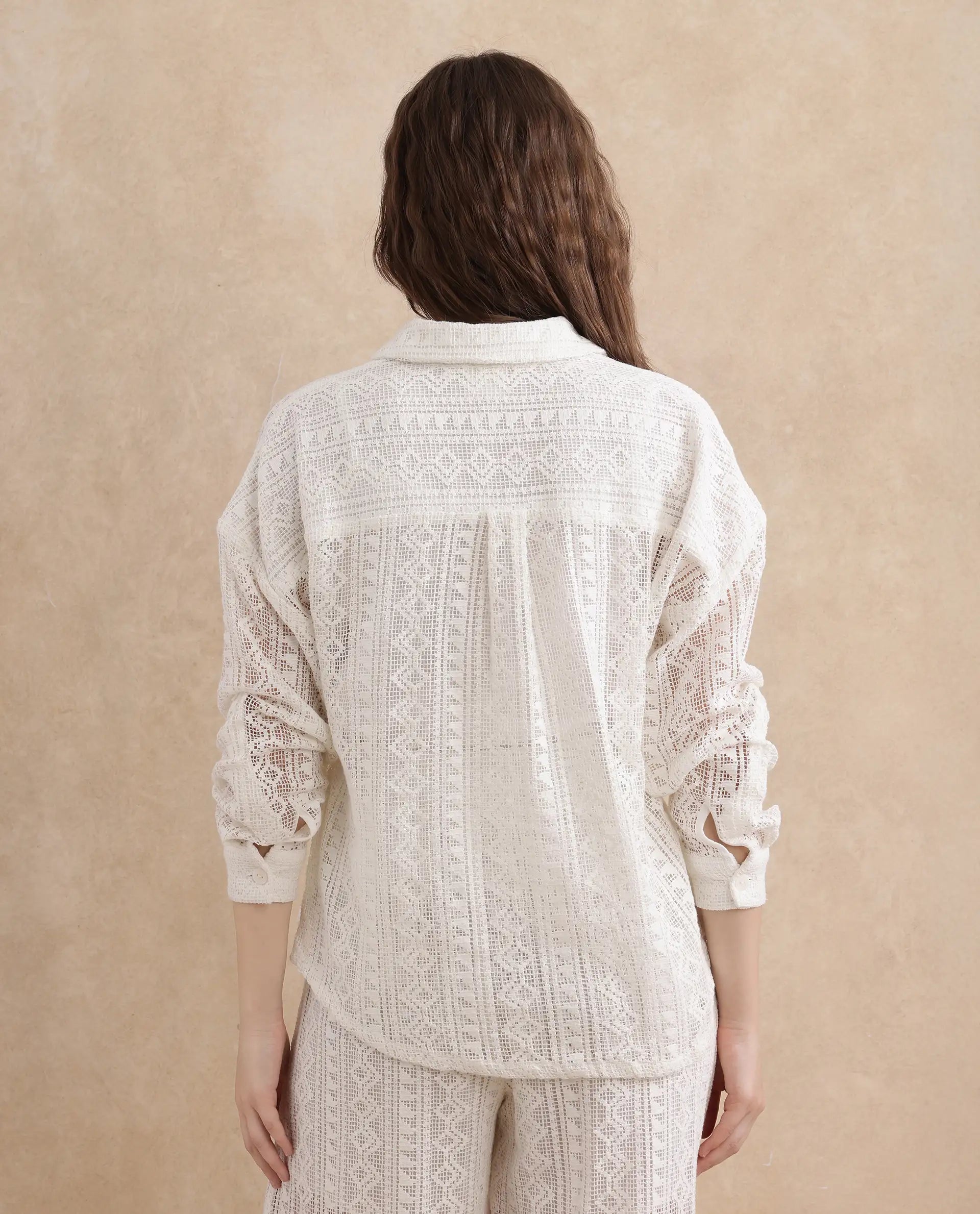 Rareism Women Jancodam-T White Cotton Fabric Cuffed Sleeve V-Neck Relaxed Fit Plain Shirt