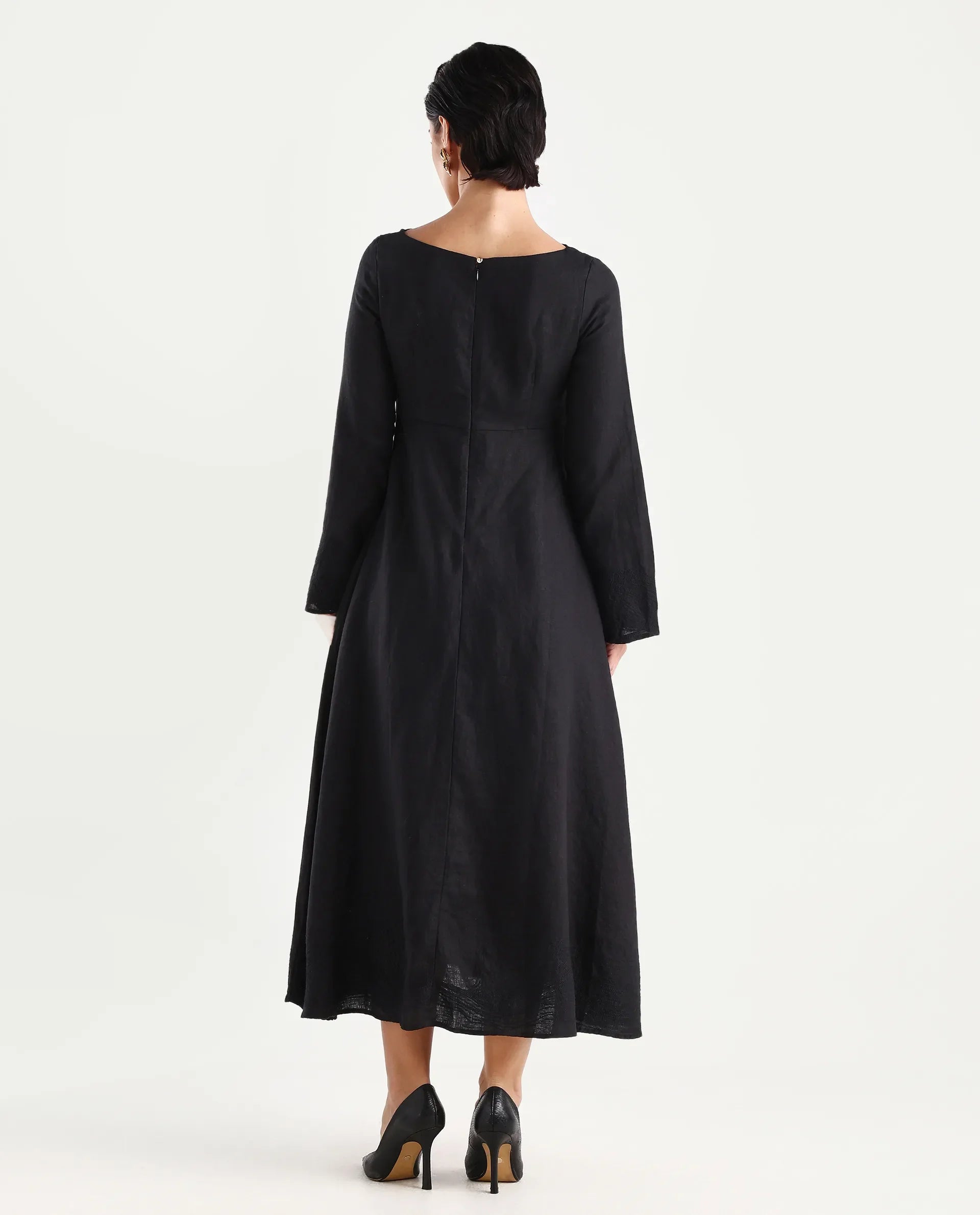 Rareism Women's Jander Black Linen Boat Neck Plain Maxi Fit And Flare Dress