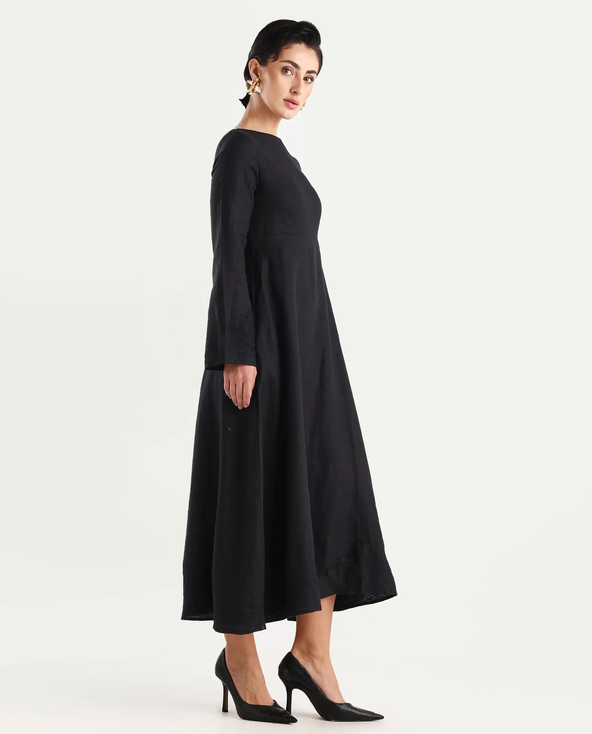 Rareism Women's Jander Black Linen Boat Neck Plain Maxi Fit And Flare Dress