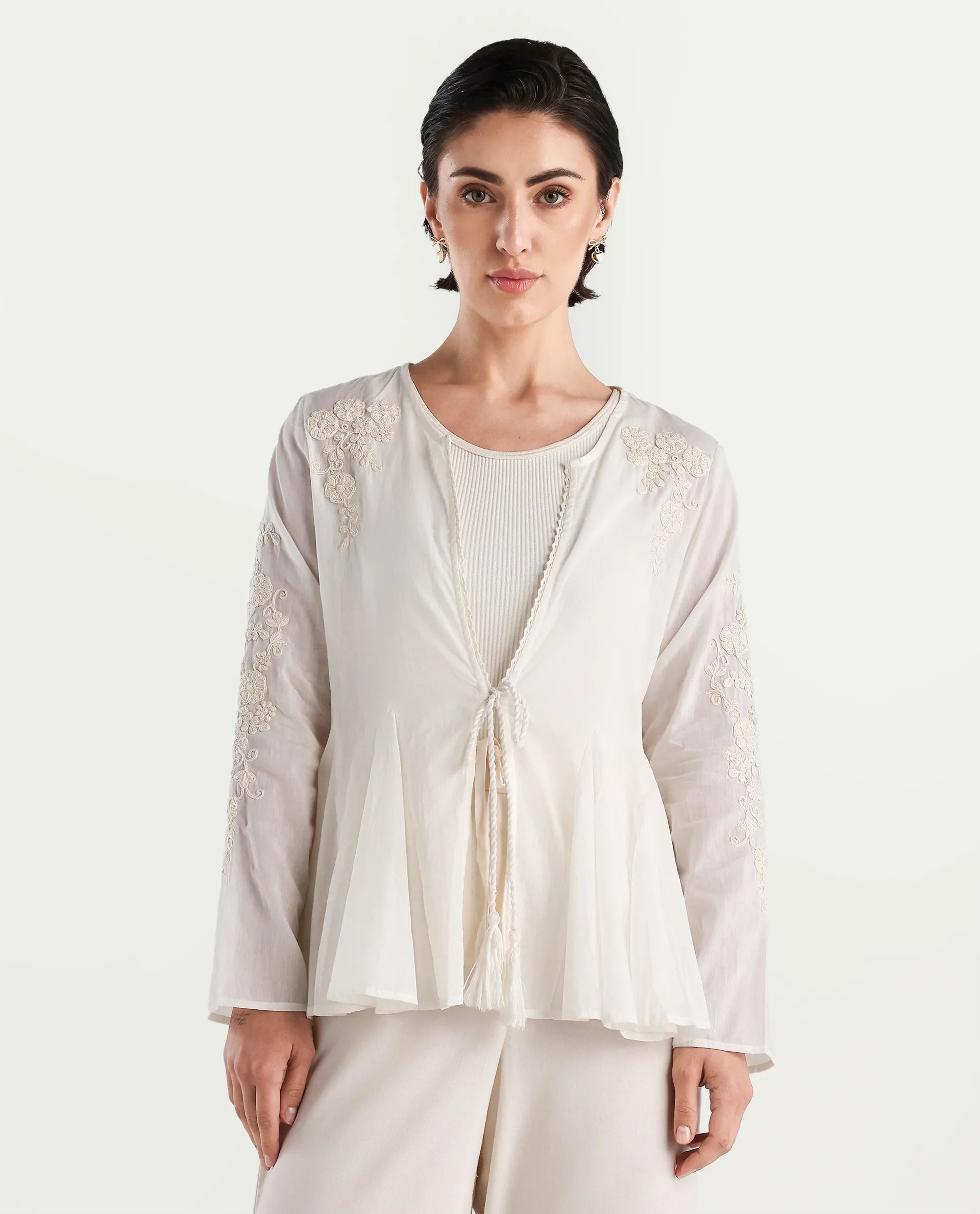 Rareism Women's Janket Off White Viscose Collarless Embroidered Regular Fit Shrug