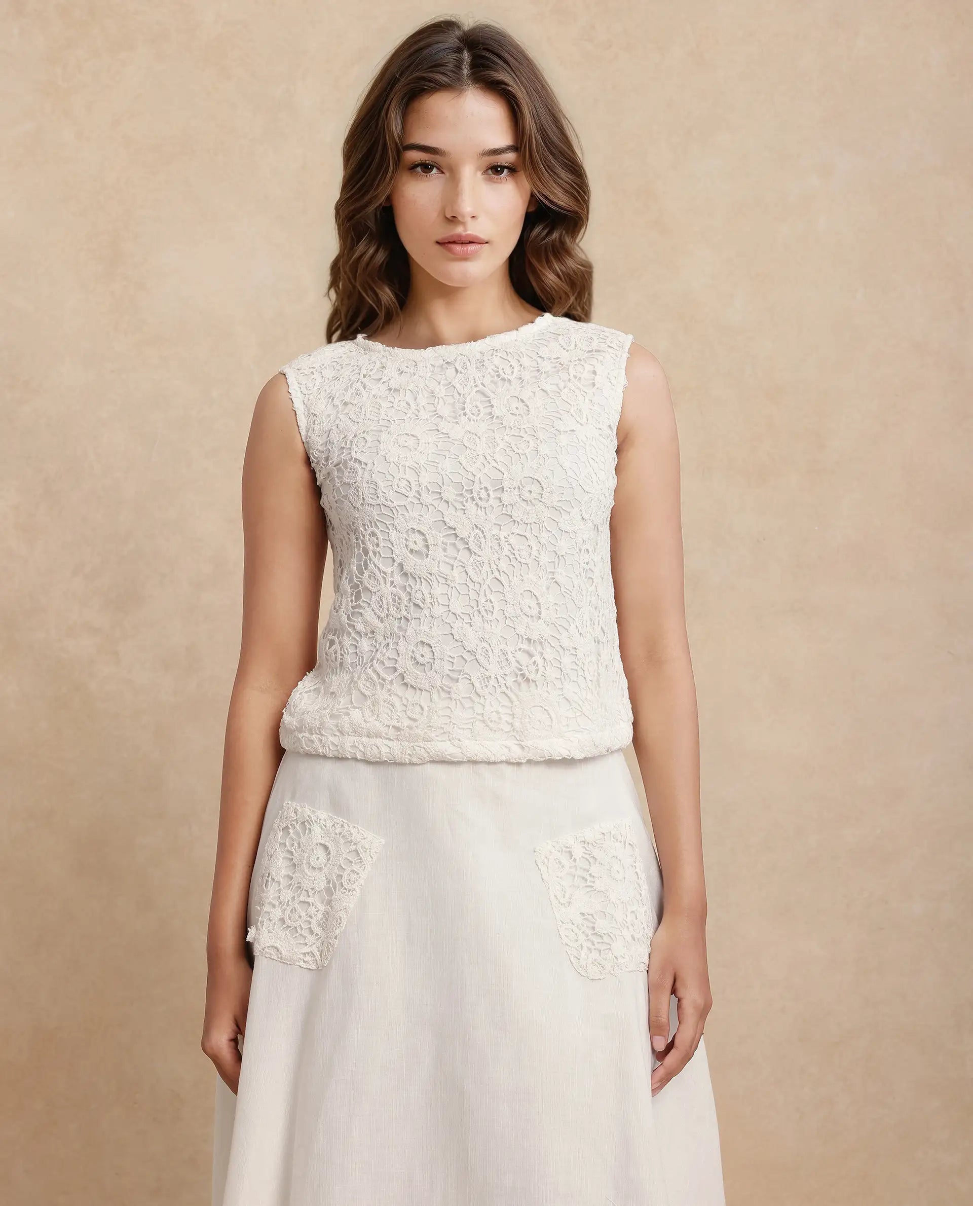 Rareism Women's Janlom T White Cotton Round Neck Abstract Print Sleeveless Crop Boxy Fit Top