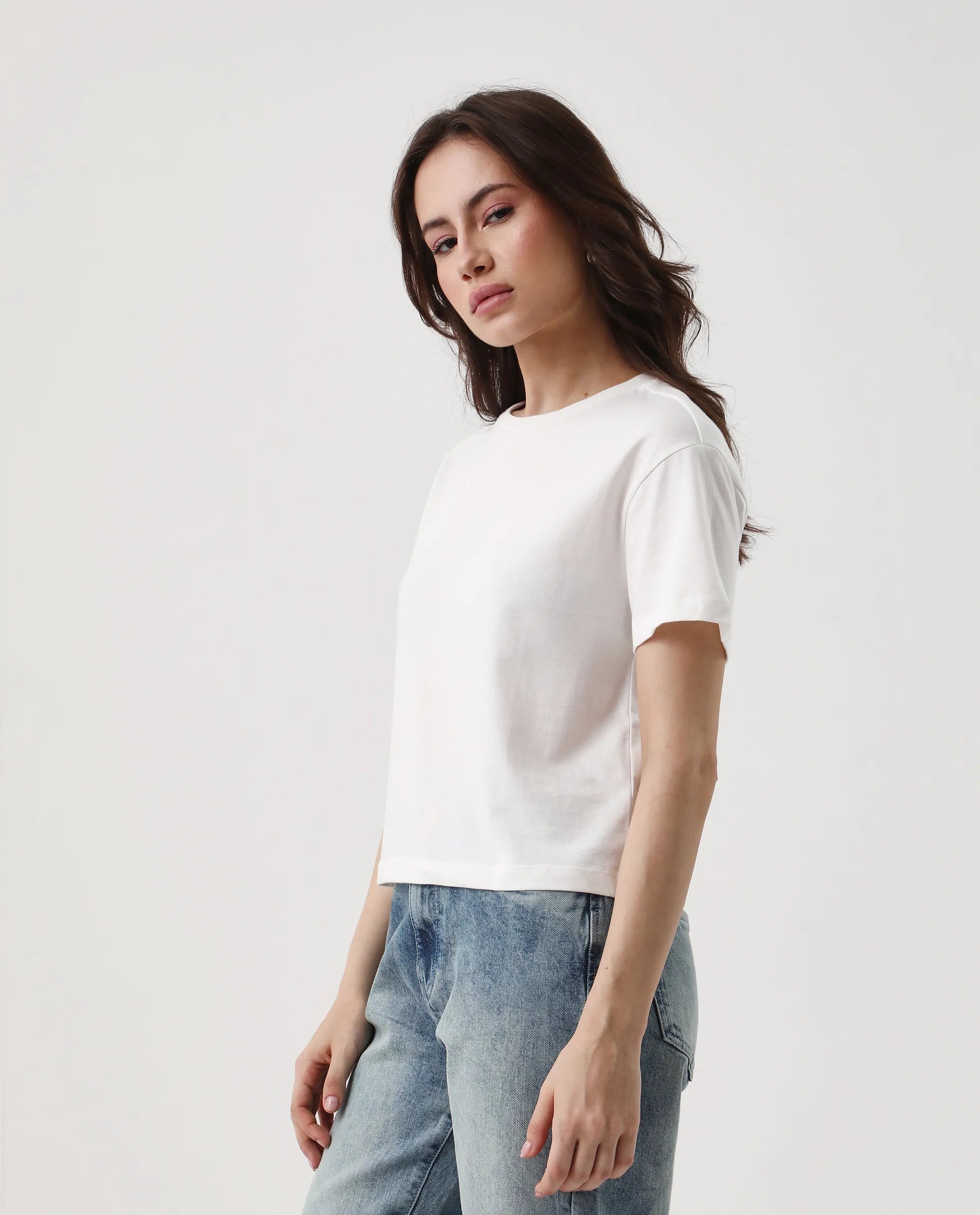 Rareism Women's Janol Off White Cotton Round Neck Floral Print Crop Regular Fit T-Shirt