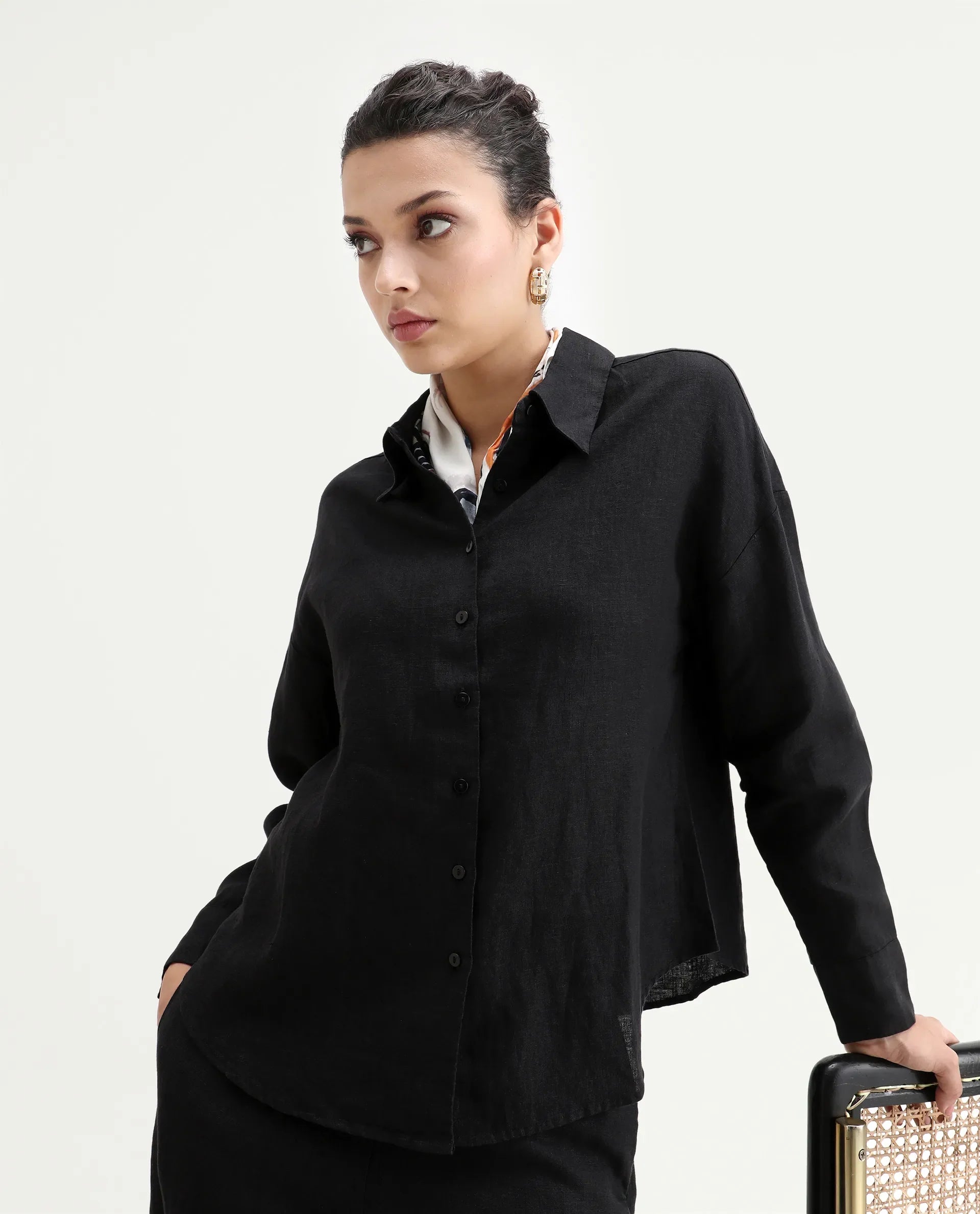 Rareism Women's Janria T Black Linen Spread Collar Plain Cuffed Sleeve Regular Fit Top