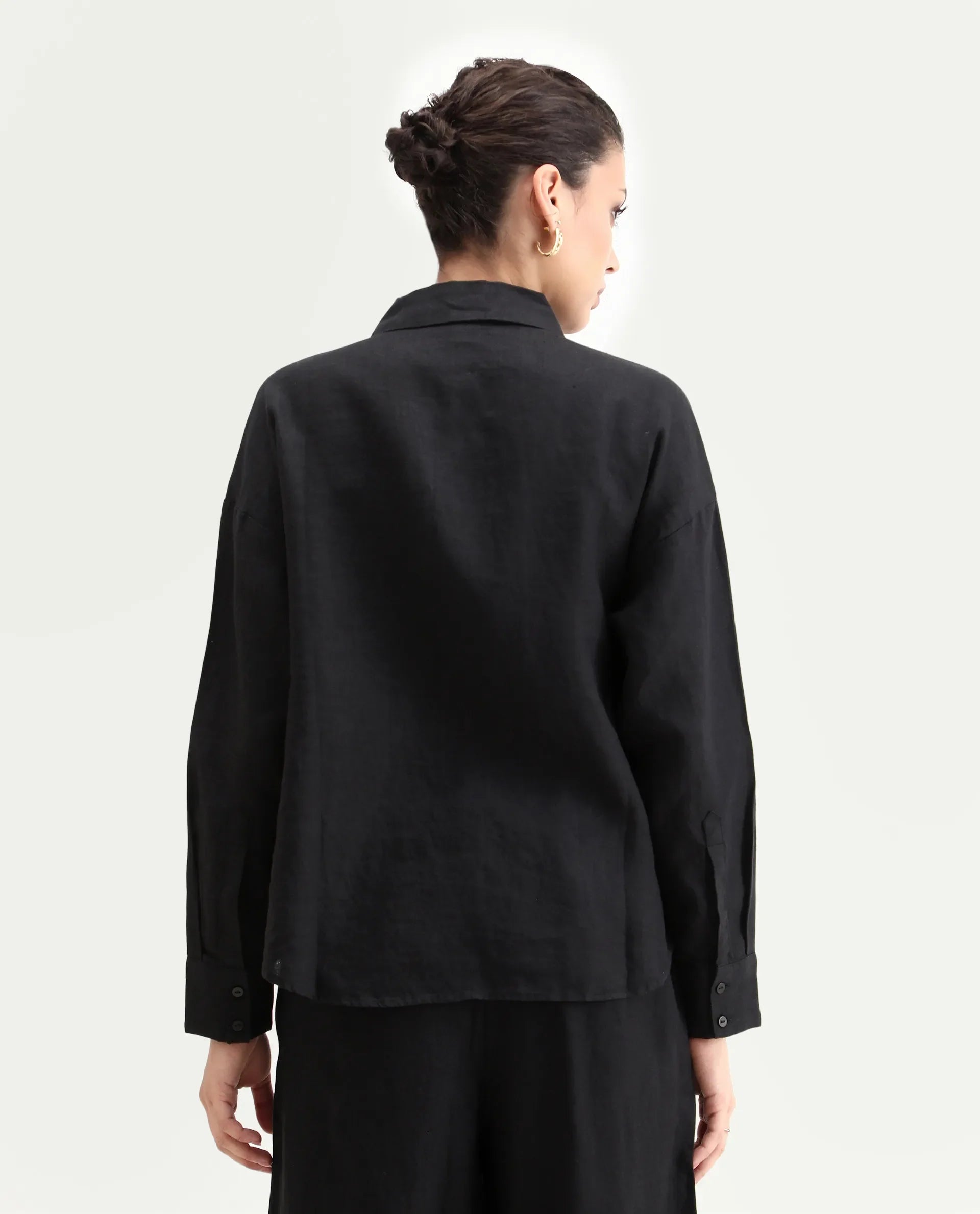 Rareism Women's Janria T Black Linen Spread Collar Plain Cuffed Sleeve Regular Fit Top