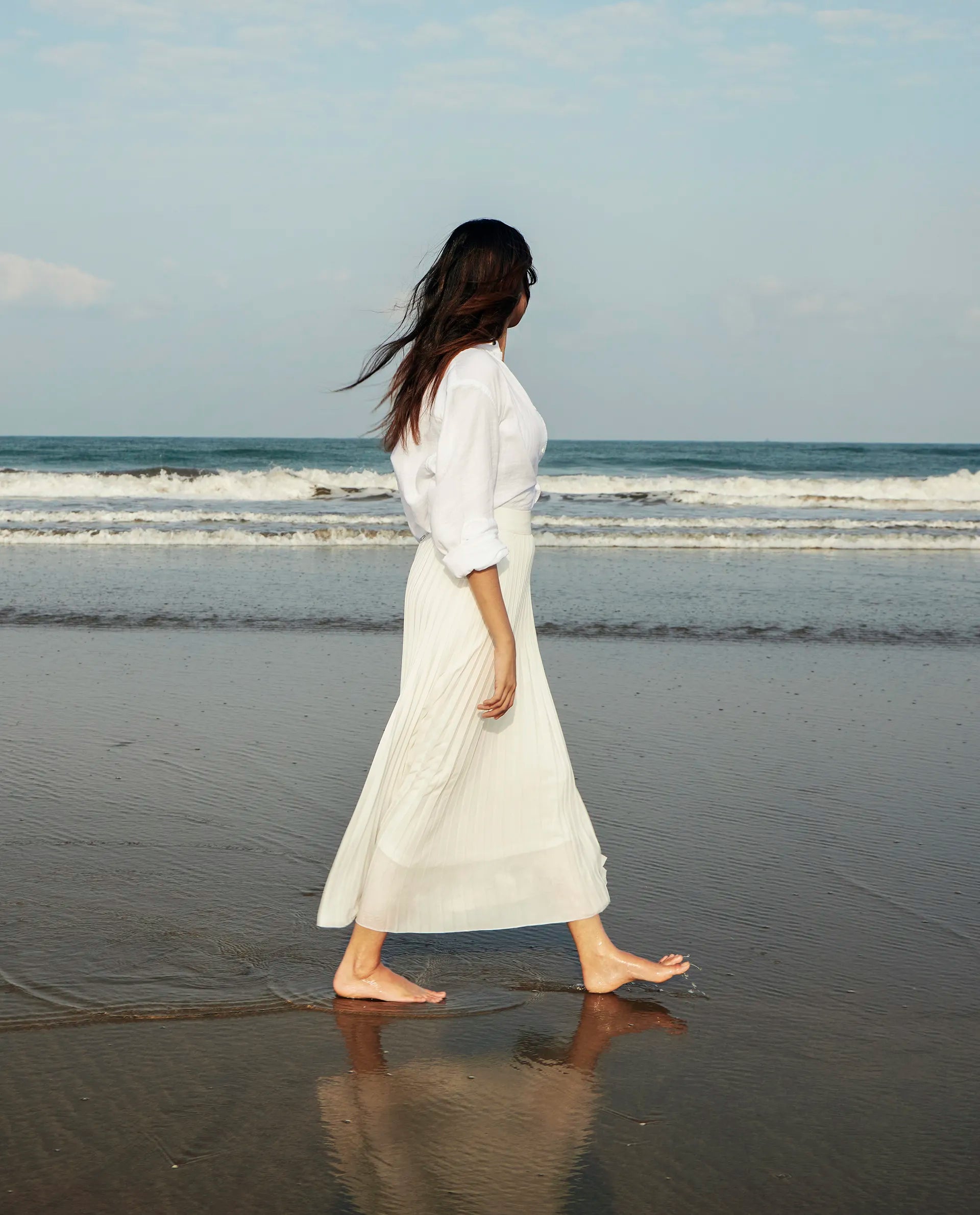 Rareism Women's Jansu Off White Polyester Plain Midi Flared Skirt