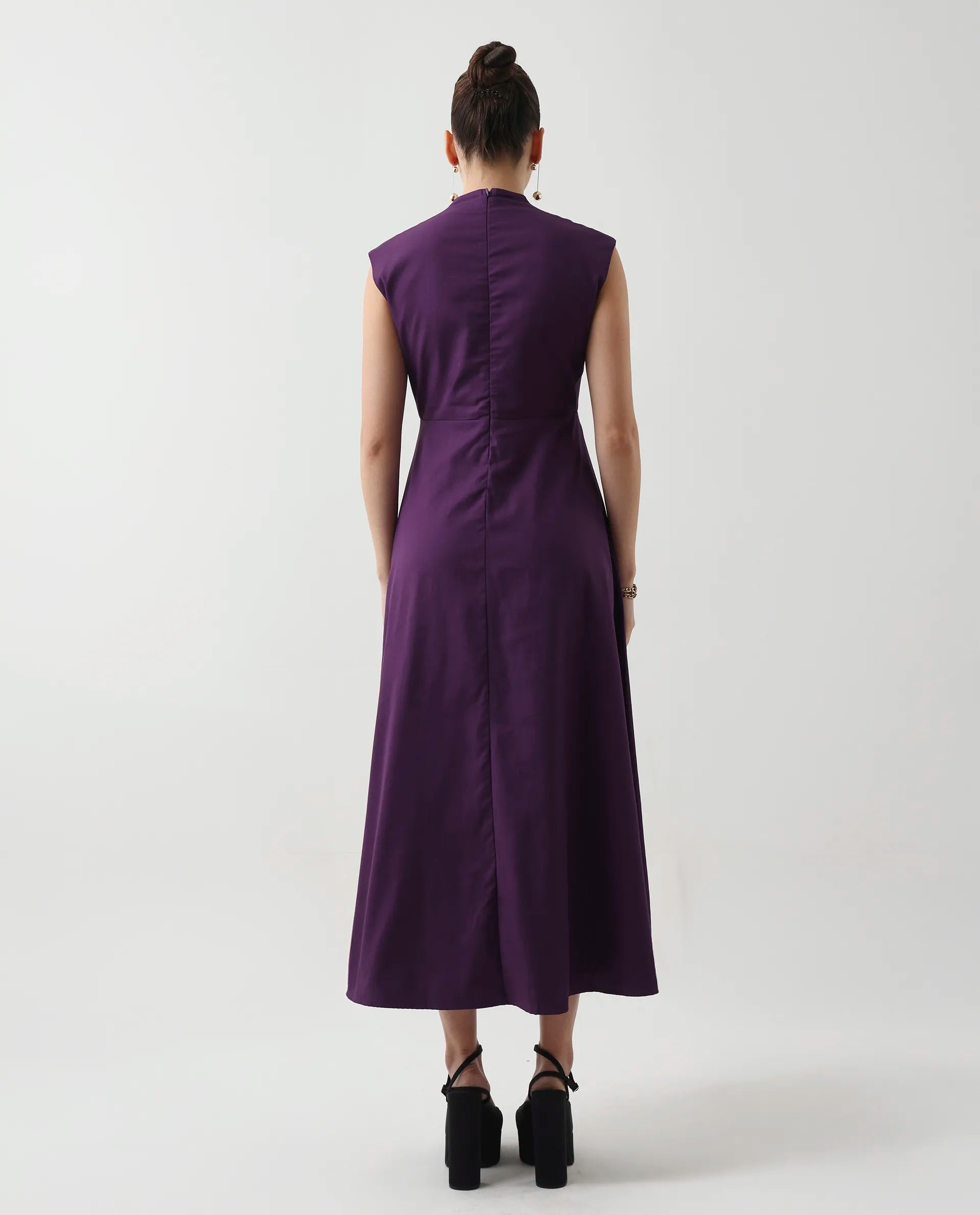 Rareism Women's Jenshi Purple Cotton Sleeveless V-Neck Fit And Flare Fit Plain Dress
