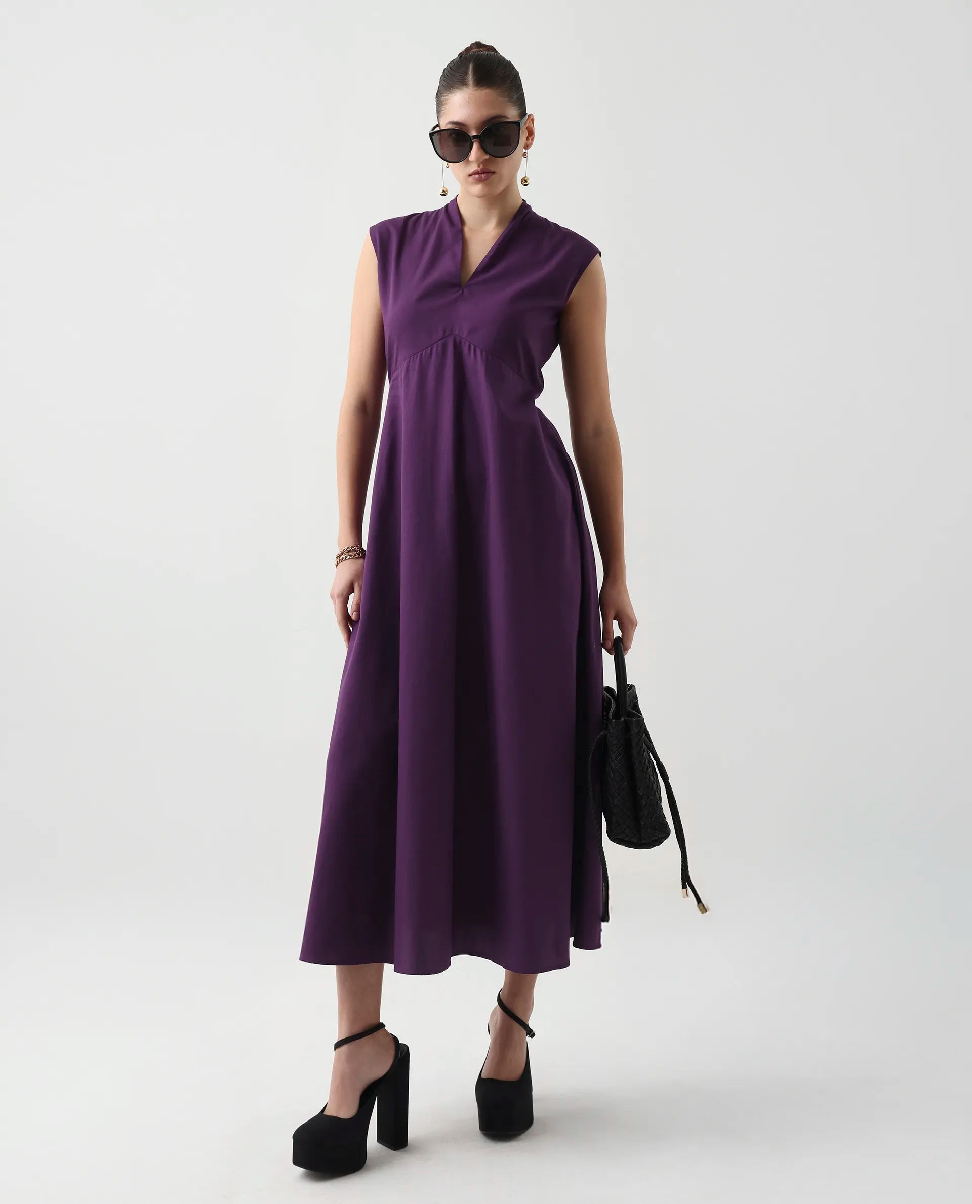 Rareism Women's Jenshi Purple Cotton Sleeveless V-Neck Fit And Flare Fit Plain Dress
