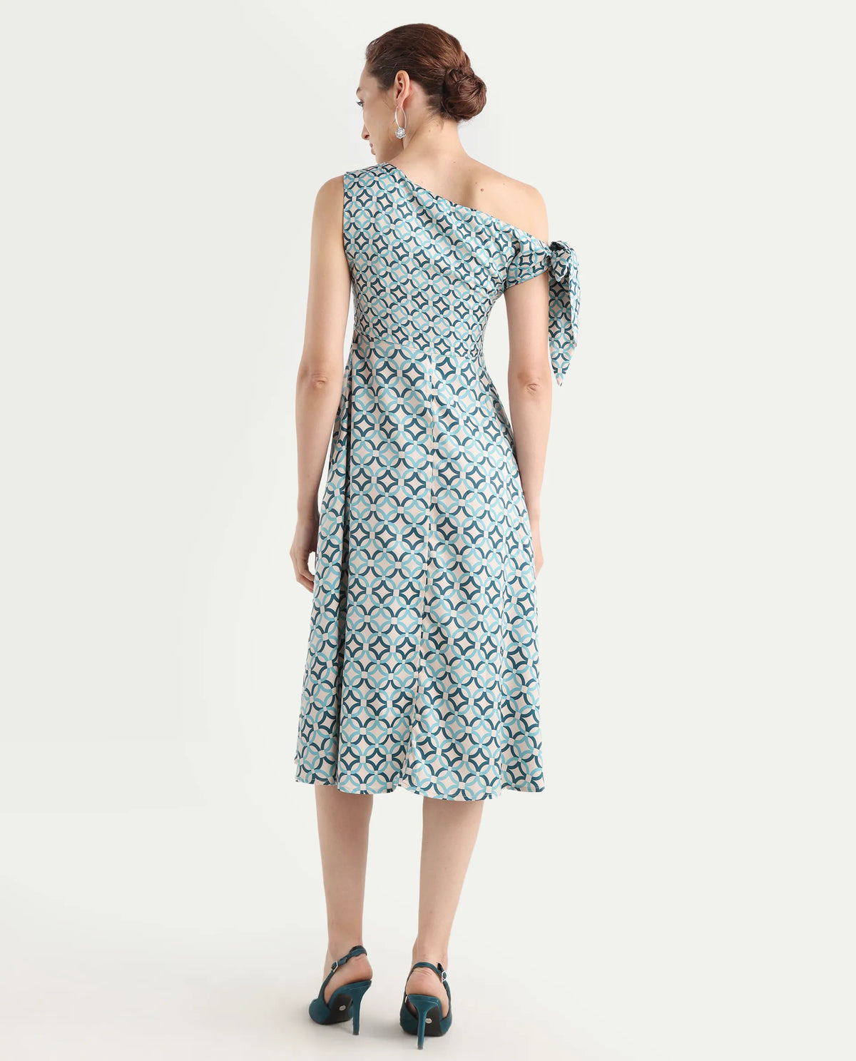 Rareism Women's Jinican Light Multi Satin Asymmetric Neck Geometric Print Tie Up Sleeve Midi Asymmetric Dress