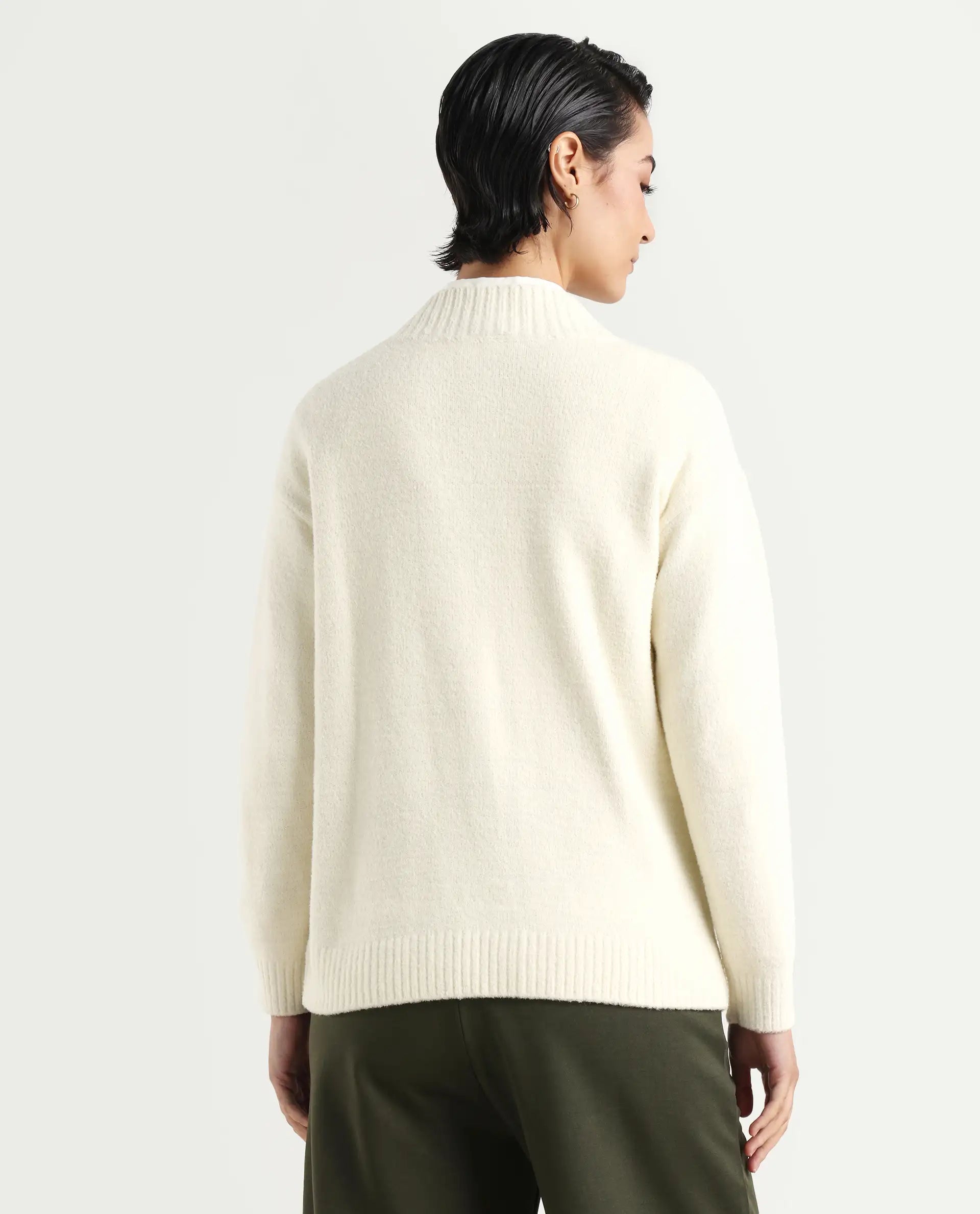 Rareism Women's Juno Off White Nylon V-Neck Plain Relaxed Fit Sweater