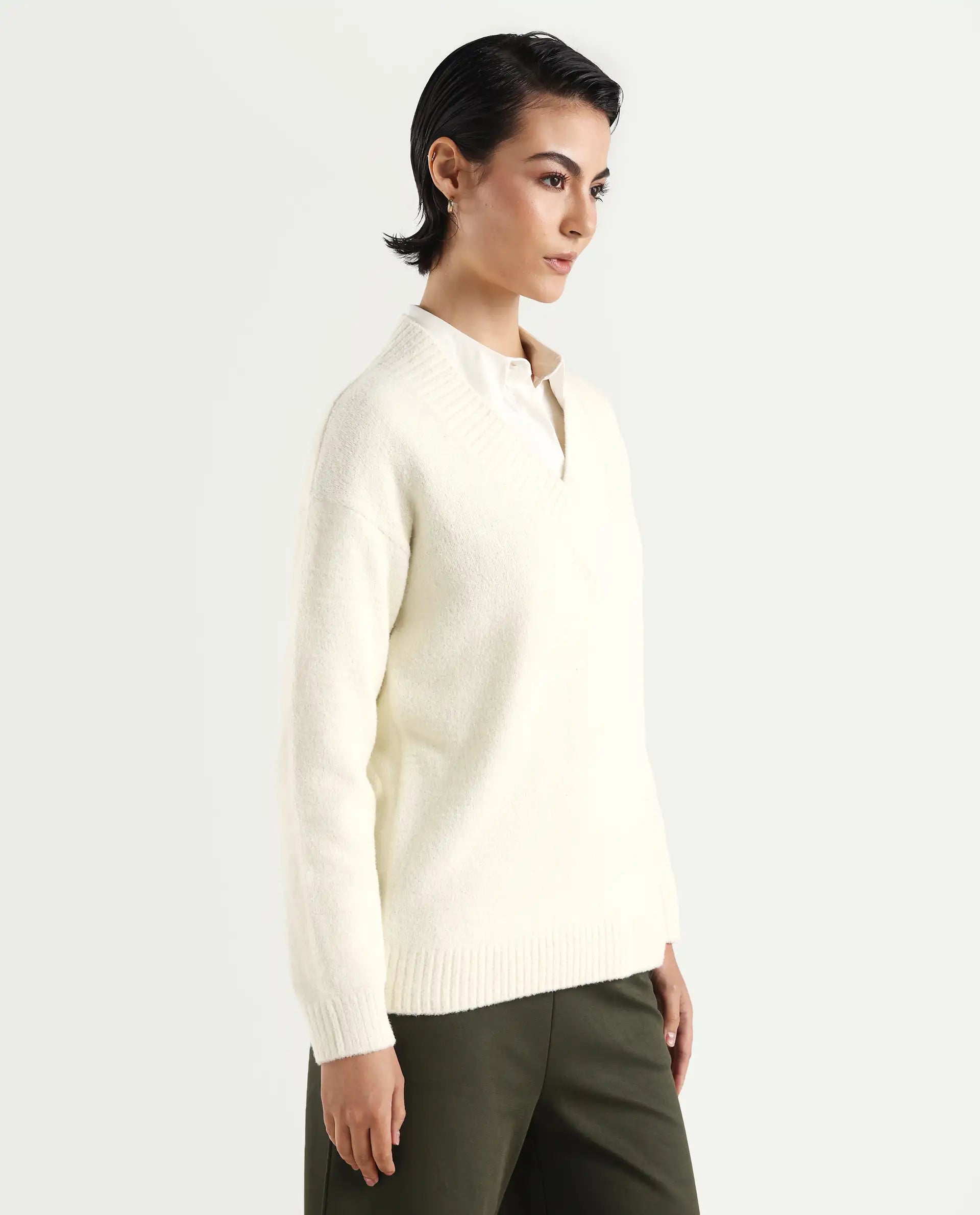 Rareism Women's Juno Off White Nylon V-Neck Plain Relaxed Fit Sweater